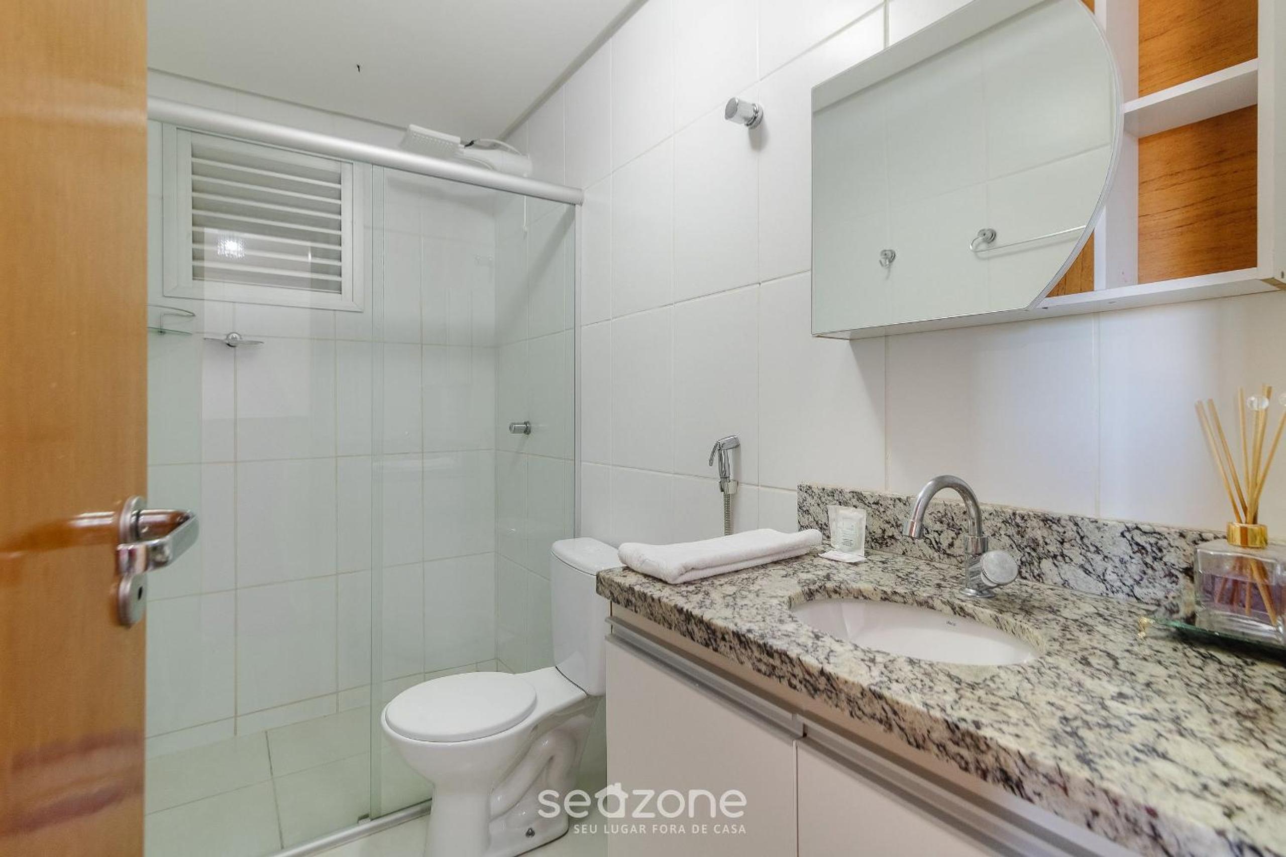 1B Apt w/ A/C and Self Check-in, Goiânia - ATE0302
