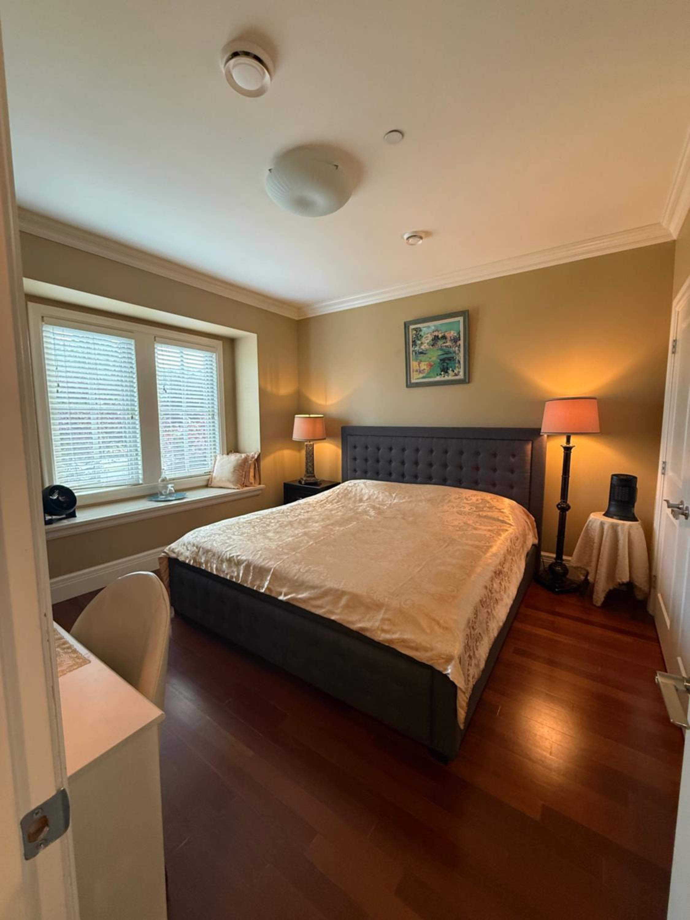 Peaceful Retreat in Arbutus