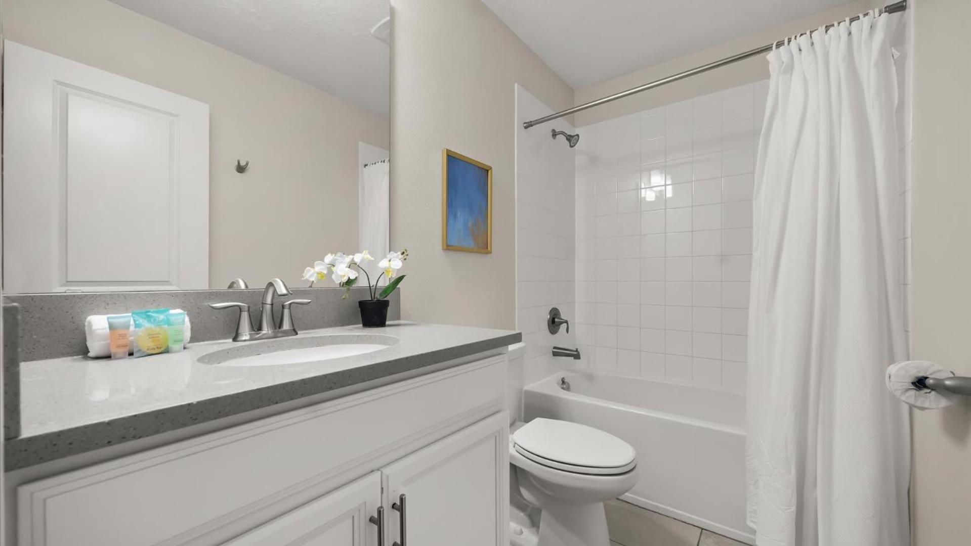 Upstay ChampionsGate 9BR Villa with Pool & Cinema
