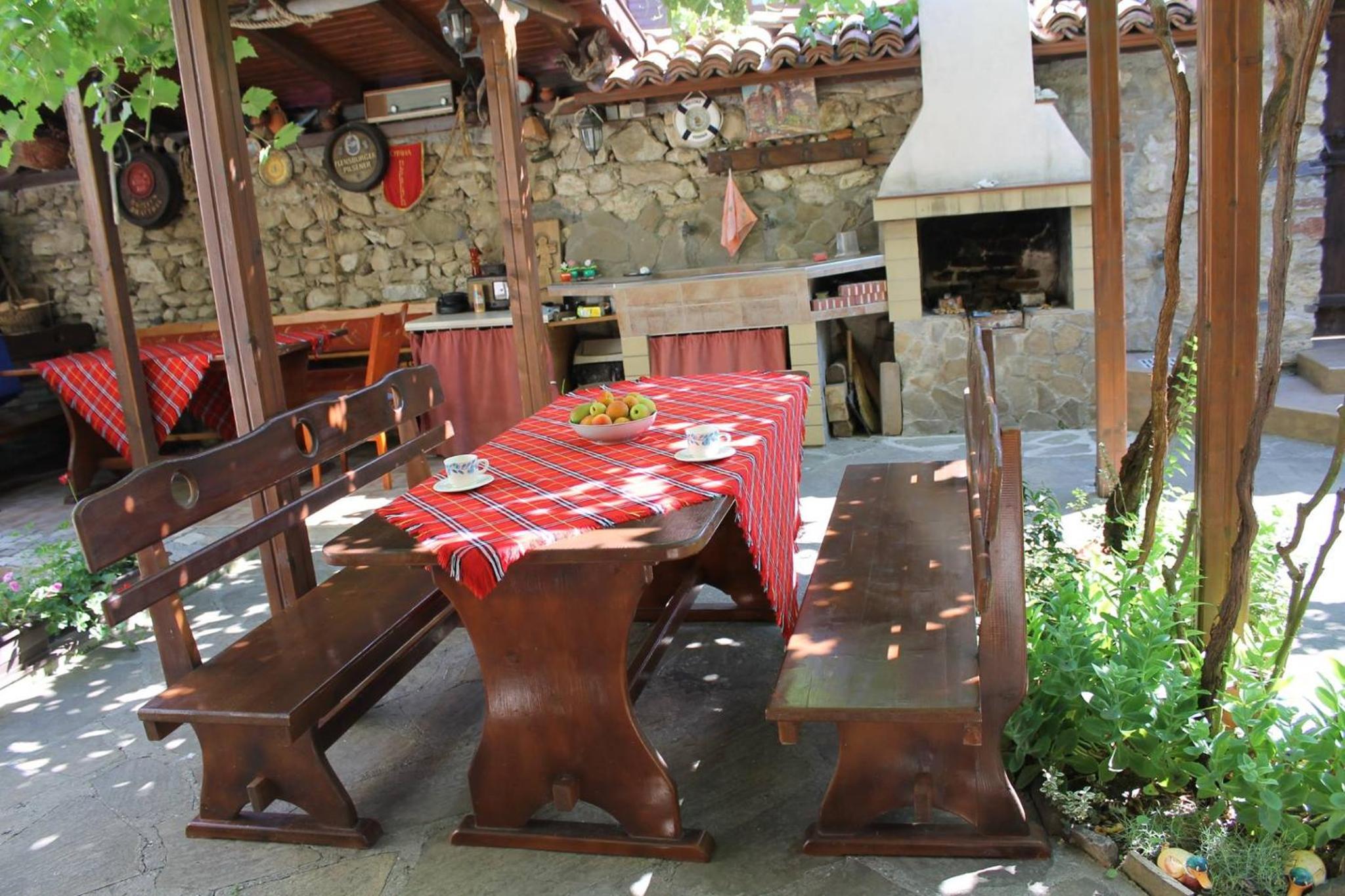 Emona Guest House