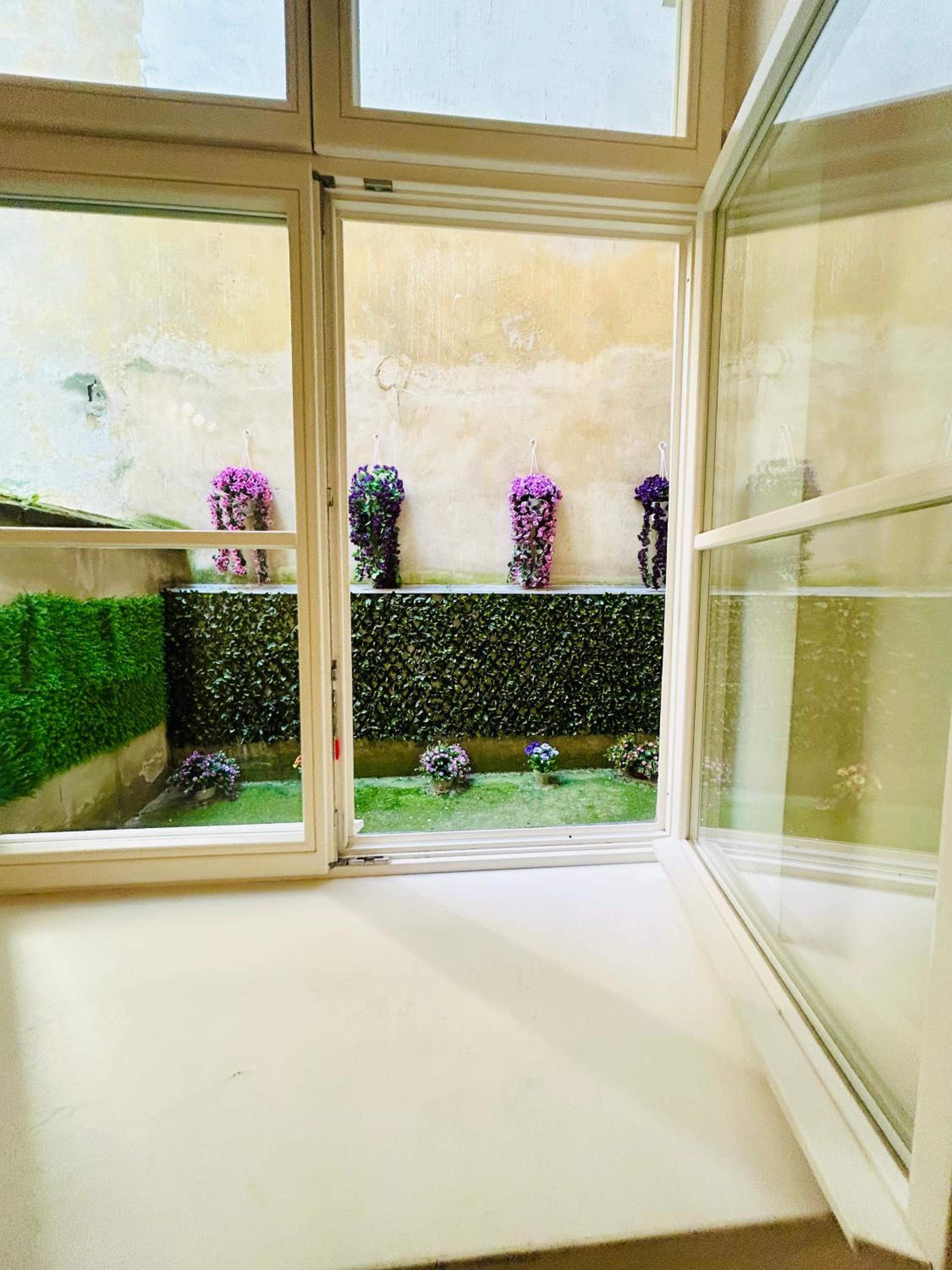 Elegant Cozy Apartment In center Prague