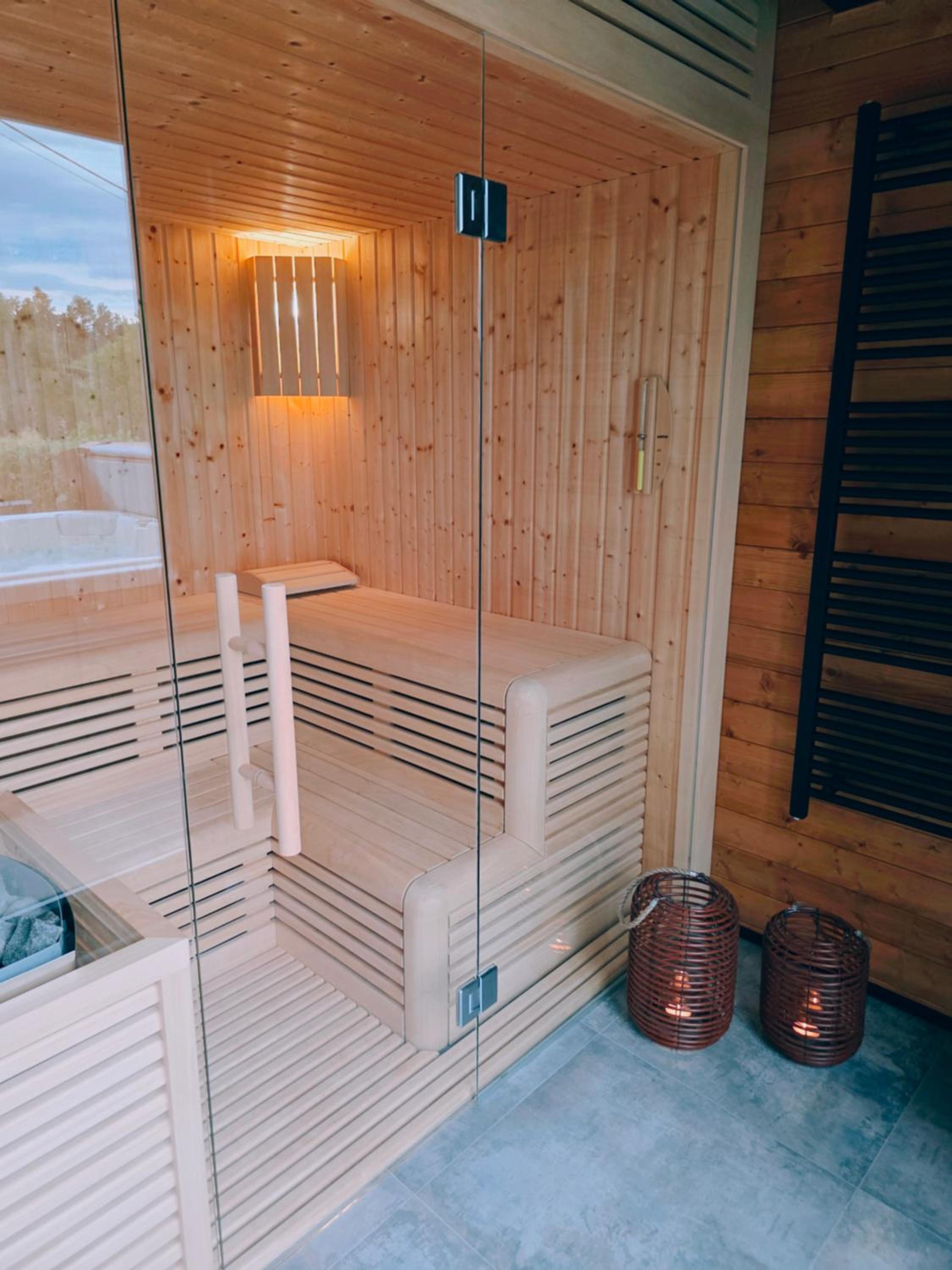 Kuća za odmor Kiara - bazen, jacuzzi i sauna