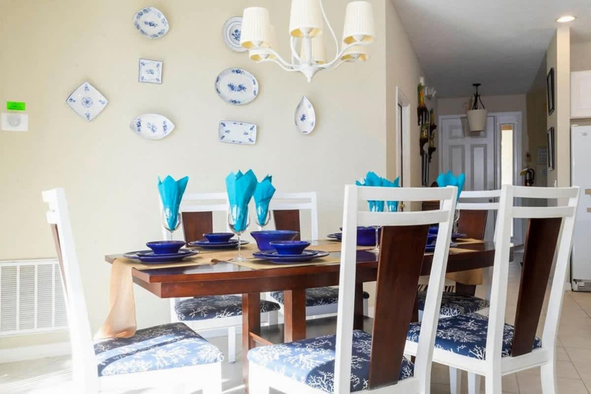Lakeview 4Bd Family Villa w Pool Bella Vida Resort