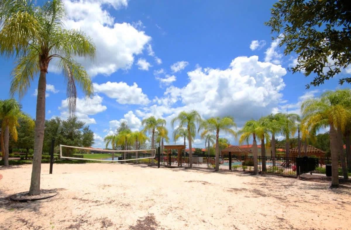 Lakeview 4Bd Family Villa w Pool Bella Vida Resort