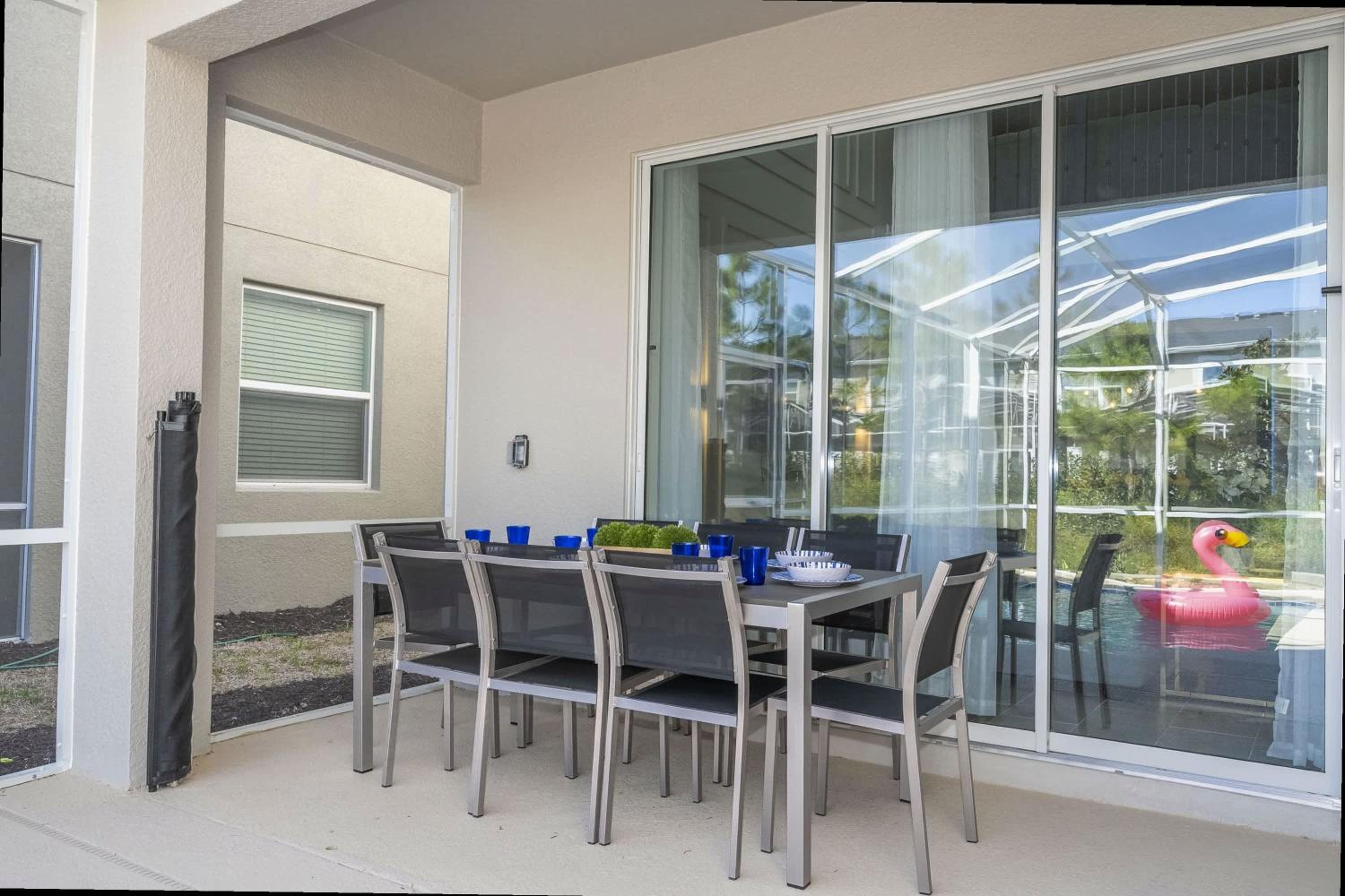 Themed 5Bd Family Villa w Pool & Spa Near Disney