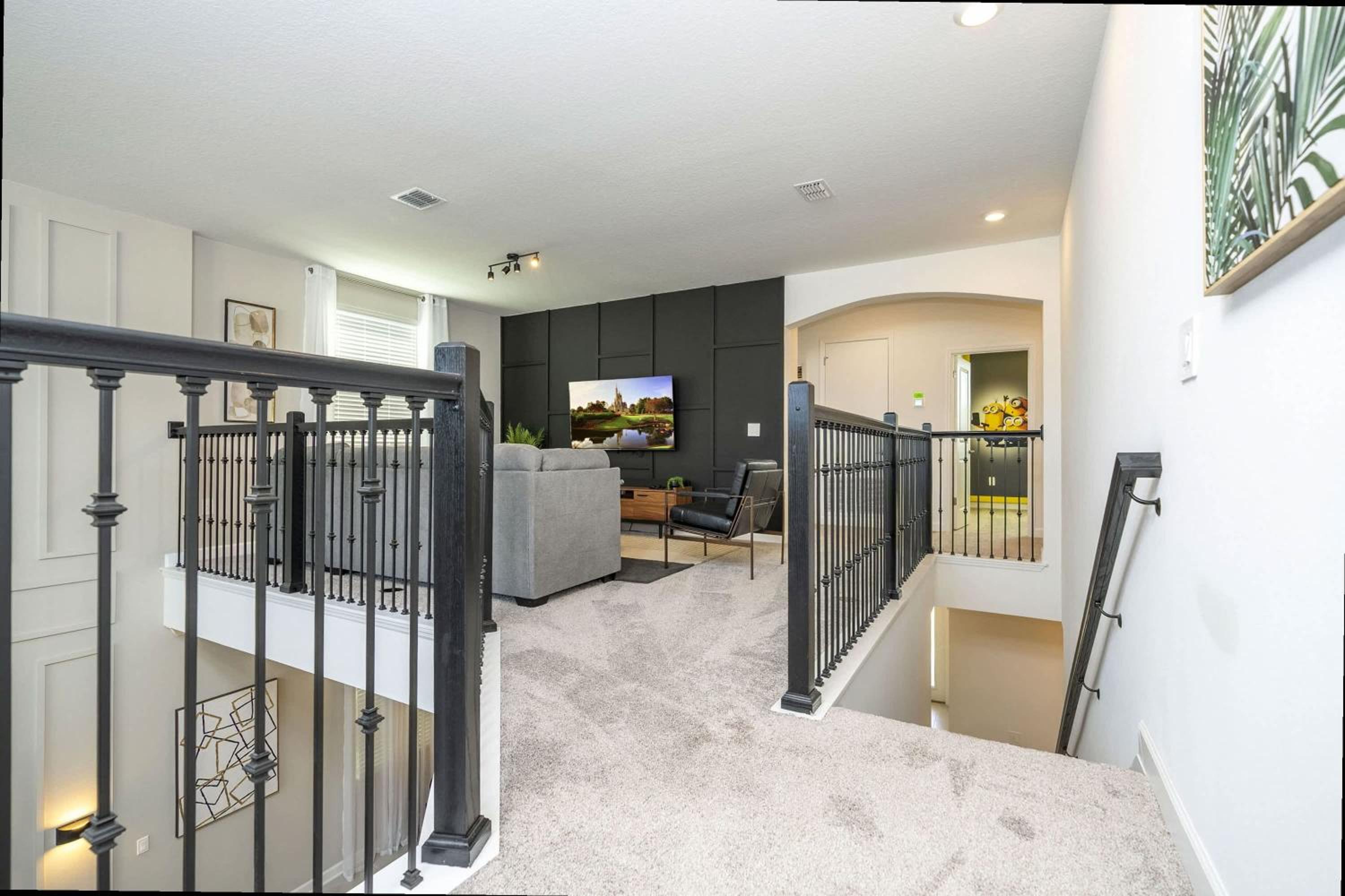 Themed 5Bd Family Villa w Pool & Spa Near Disney