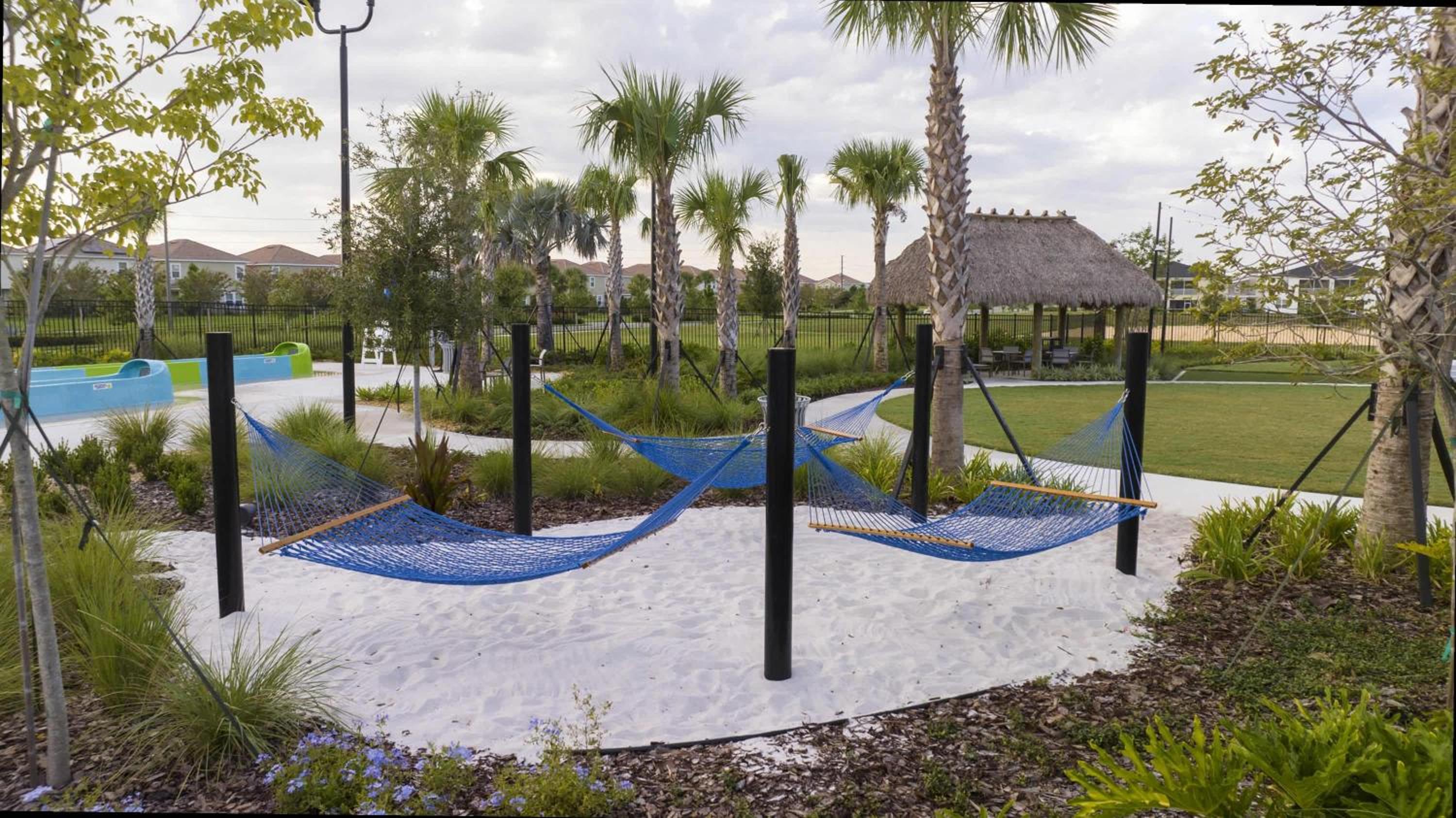 Themed 5Bd Family Villa w Pool & Spa Near Disney
