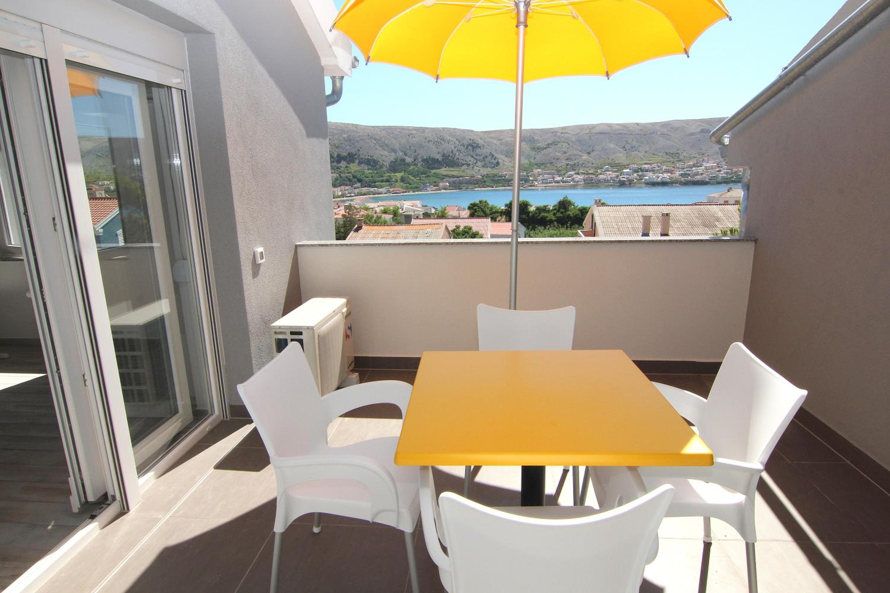Apartment Villa Franci Pag with heating and open all year