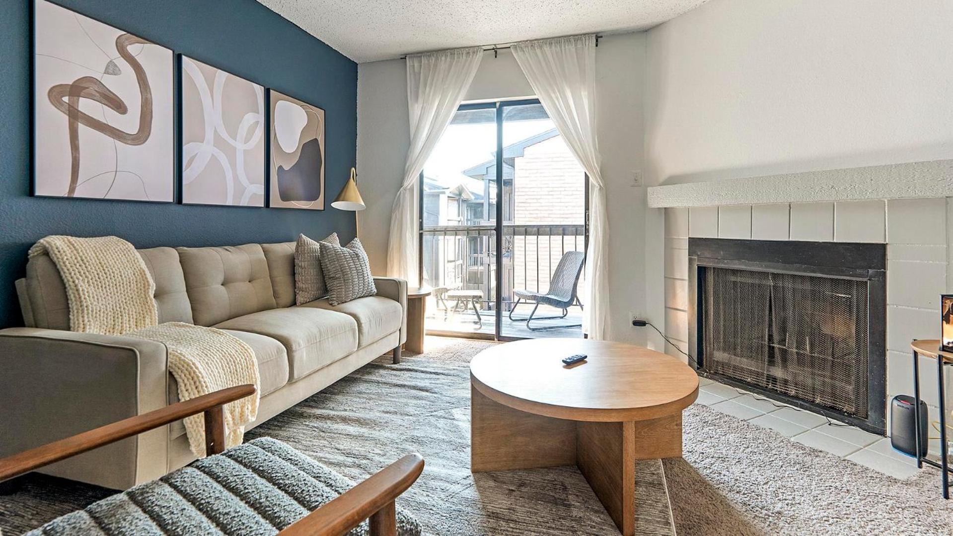 Landing Apartments - Austin