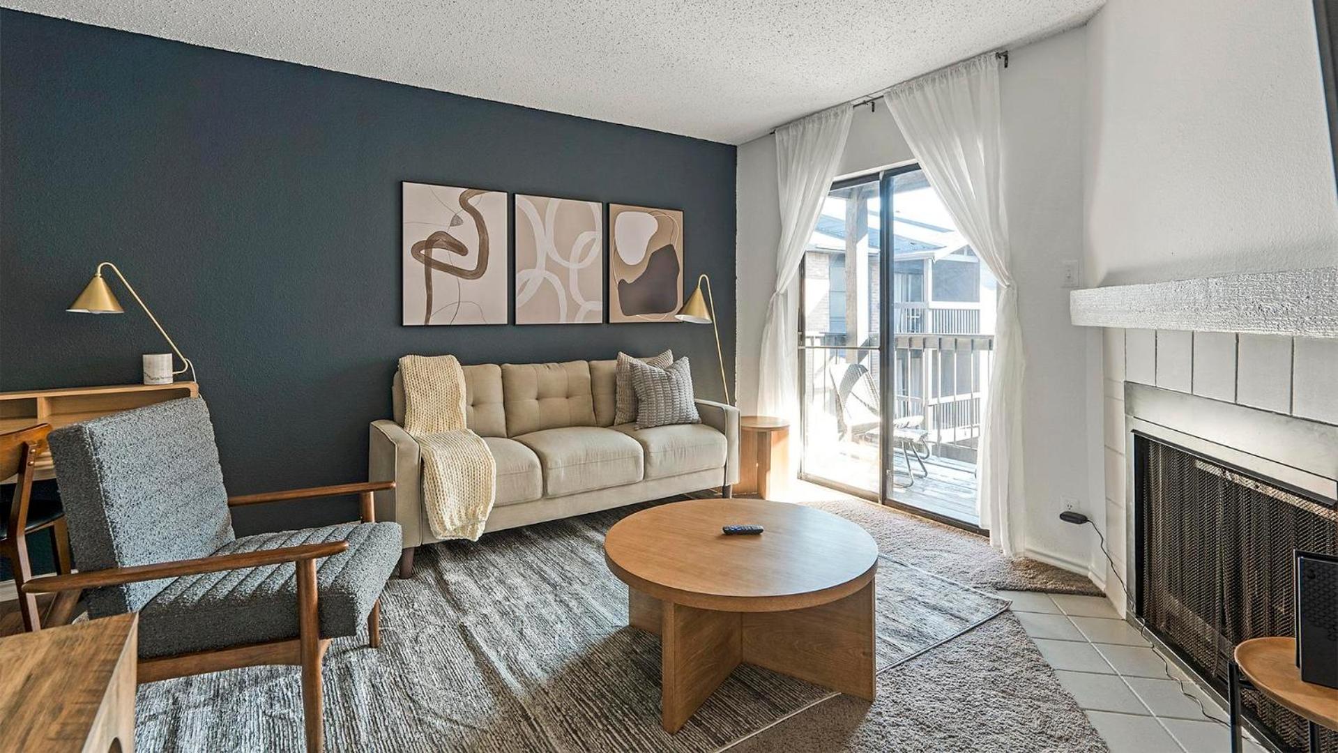 Landing Apartments - Austin