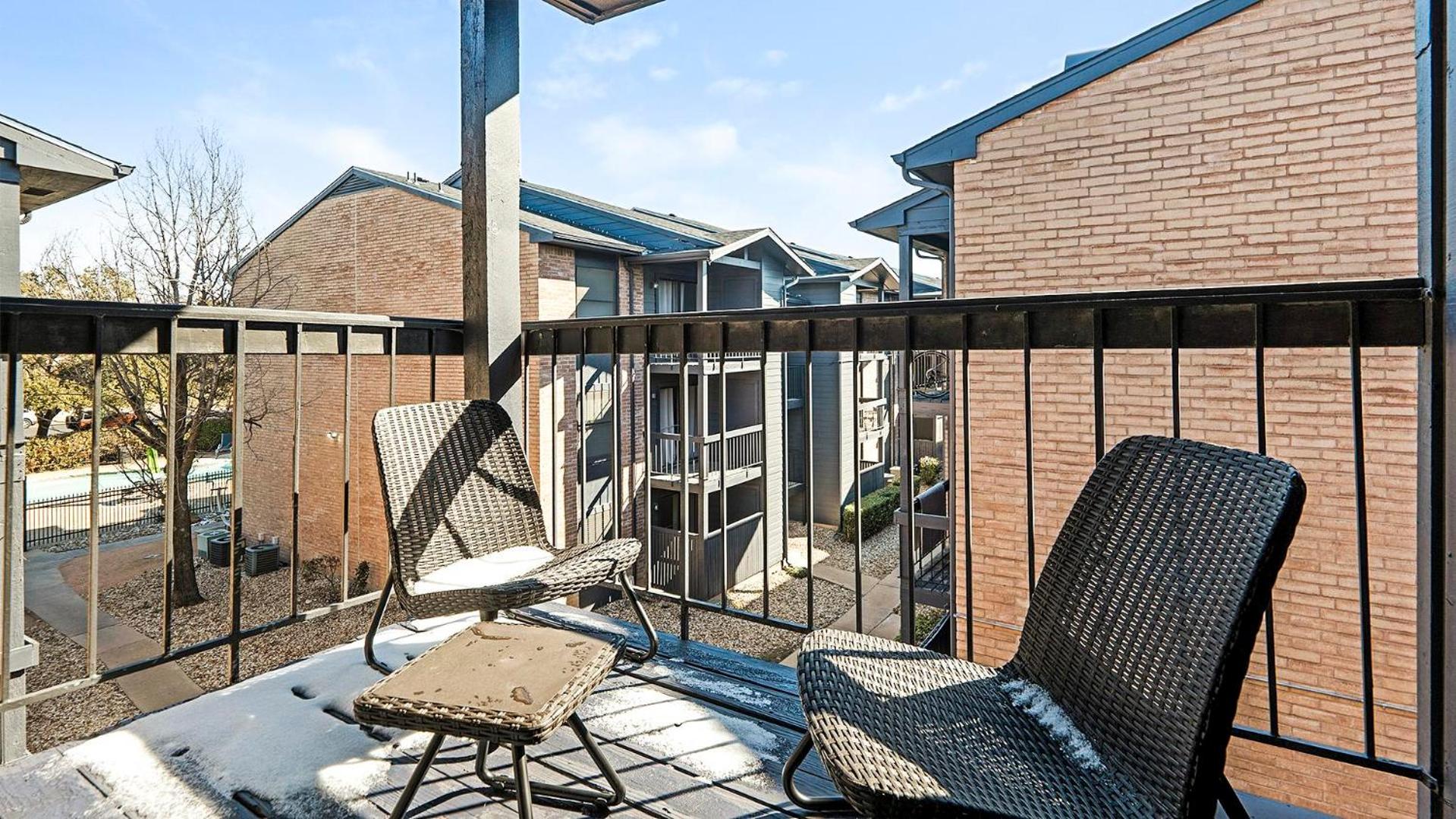 Landing Apartments - Austin