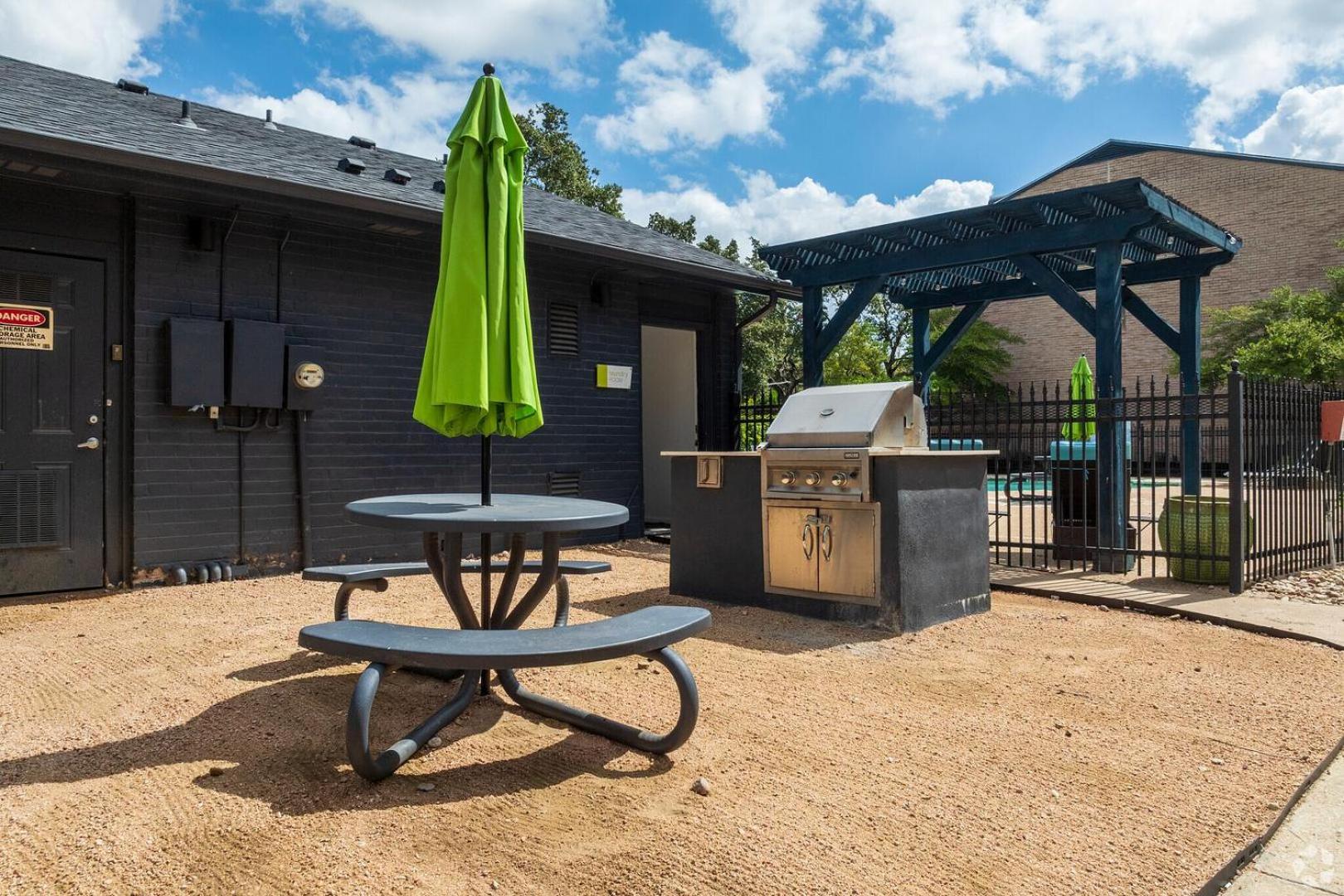Landing Apartments - Austin