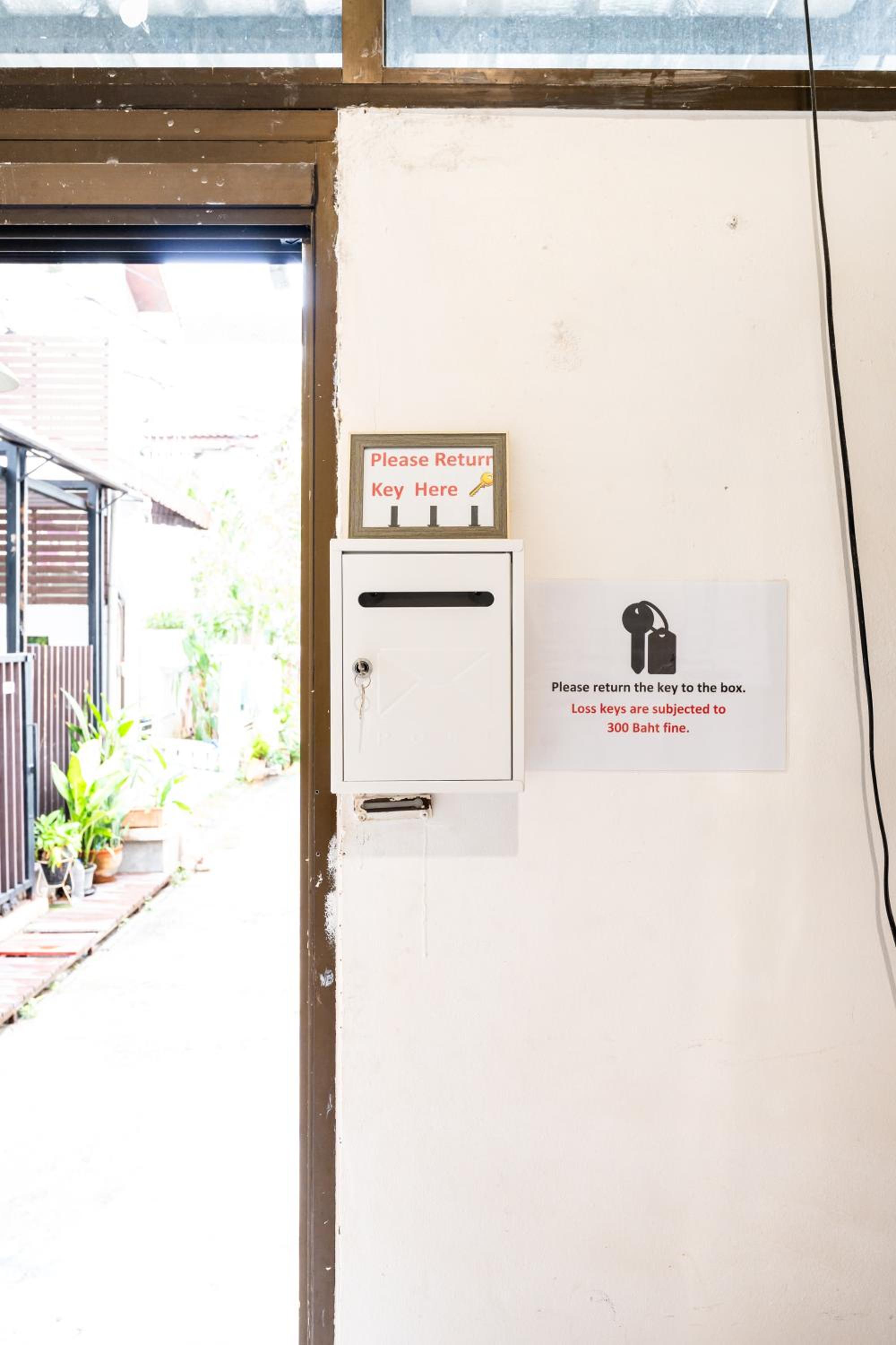Mitr INN Sukhumvit 2 - BTS Nana มิตร อินน์ สุขุมวิทซอย 2 บีทีเอส นานา
