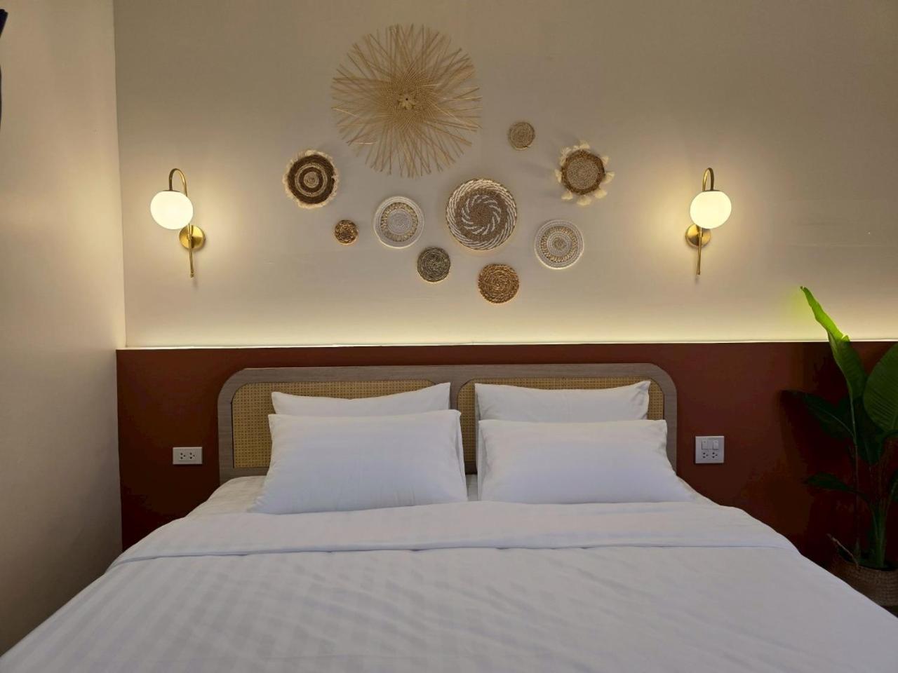 Inn De Sea - Hostel Bangkok Rambuttri Village Khaosan Area