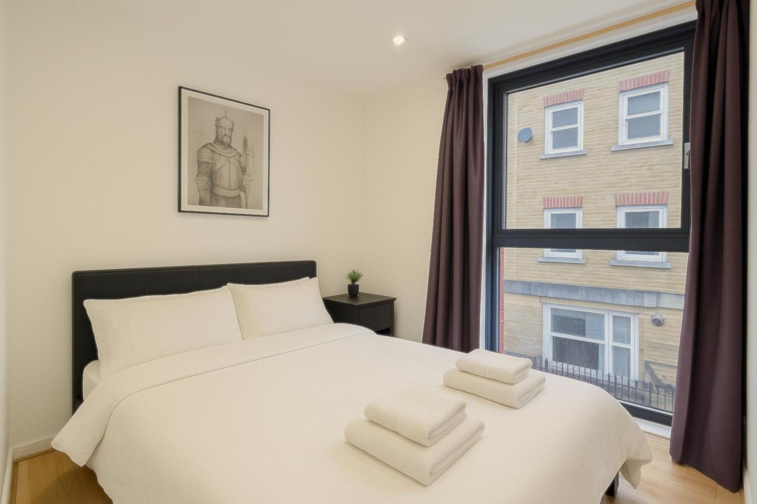 Shoreditch 4 bedroom apartment in Brick Lane
