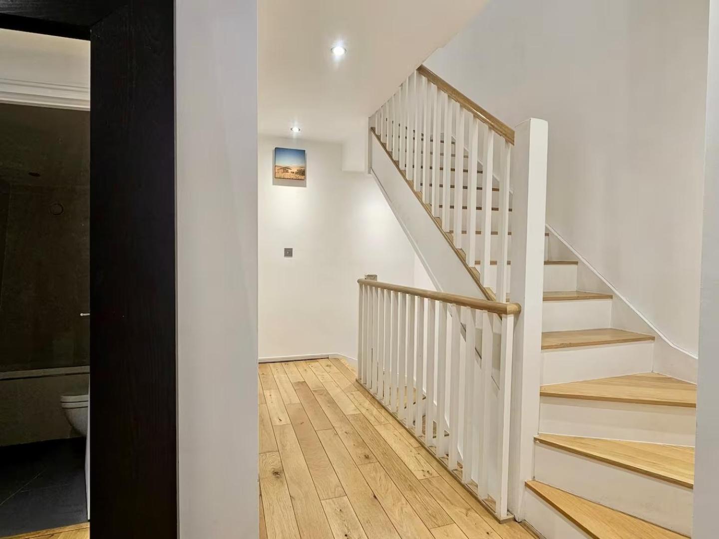 Shoreditch 4 bedroom apartment in Brick Lane