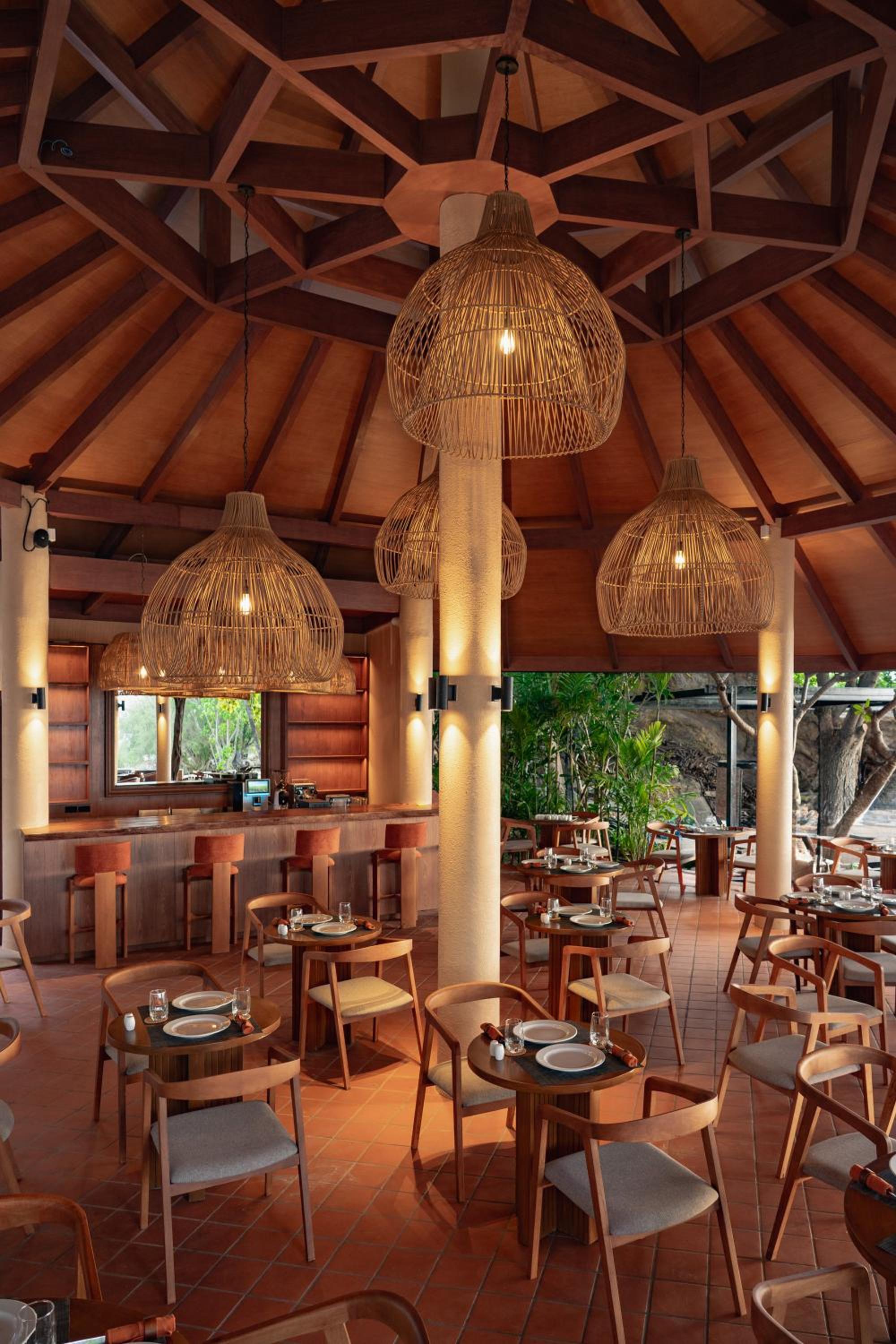 Kira Baya Koh Samed