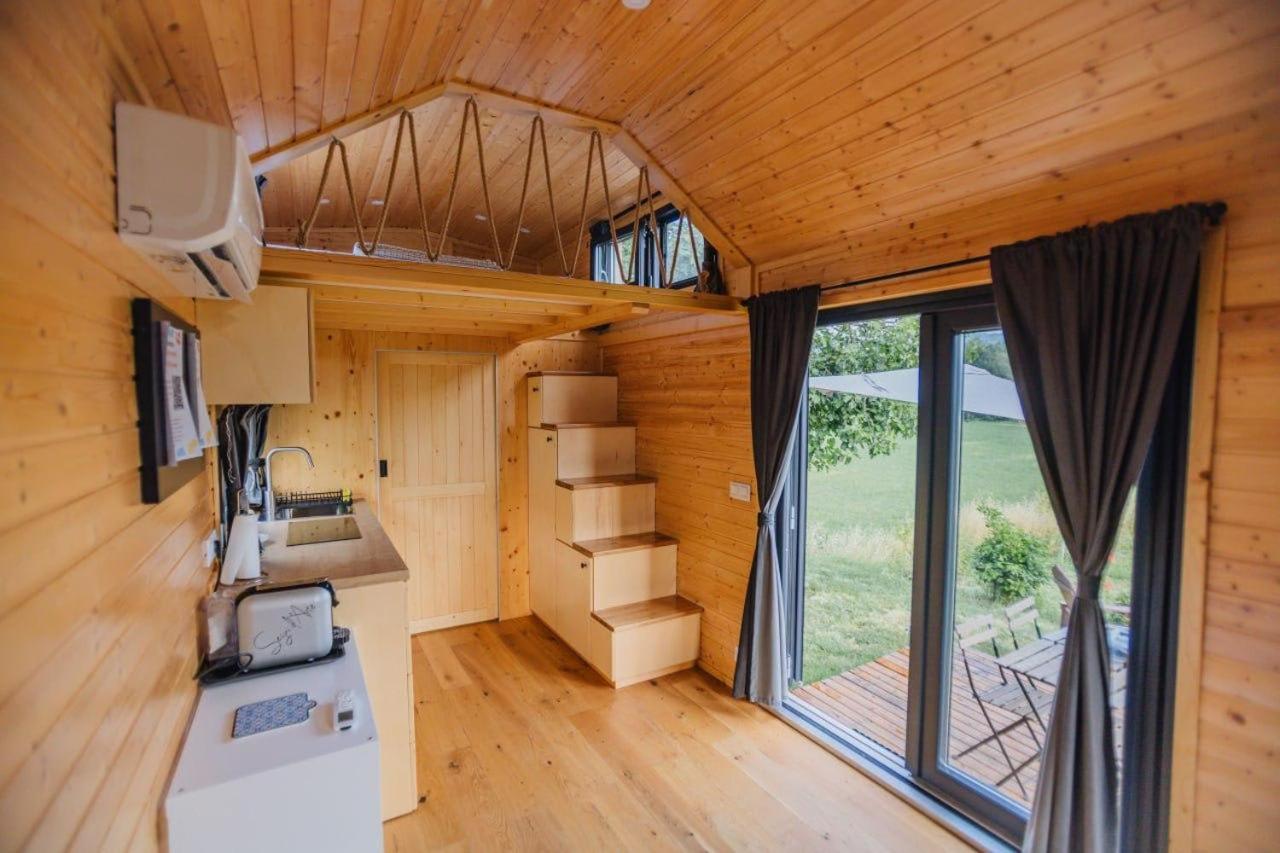 La Casa Errante X by Tiny Away