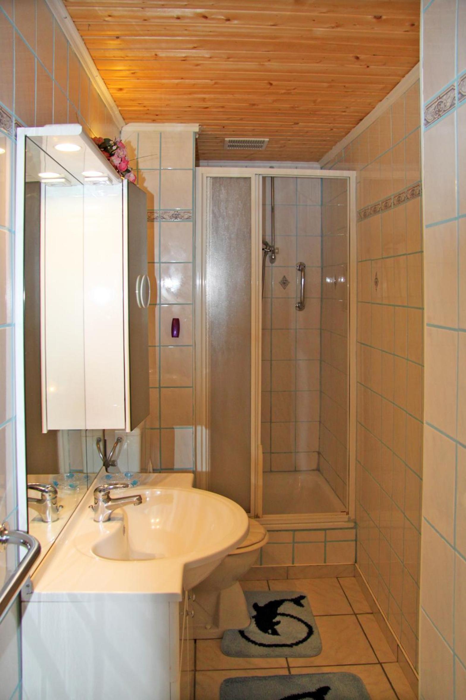 Photo 47