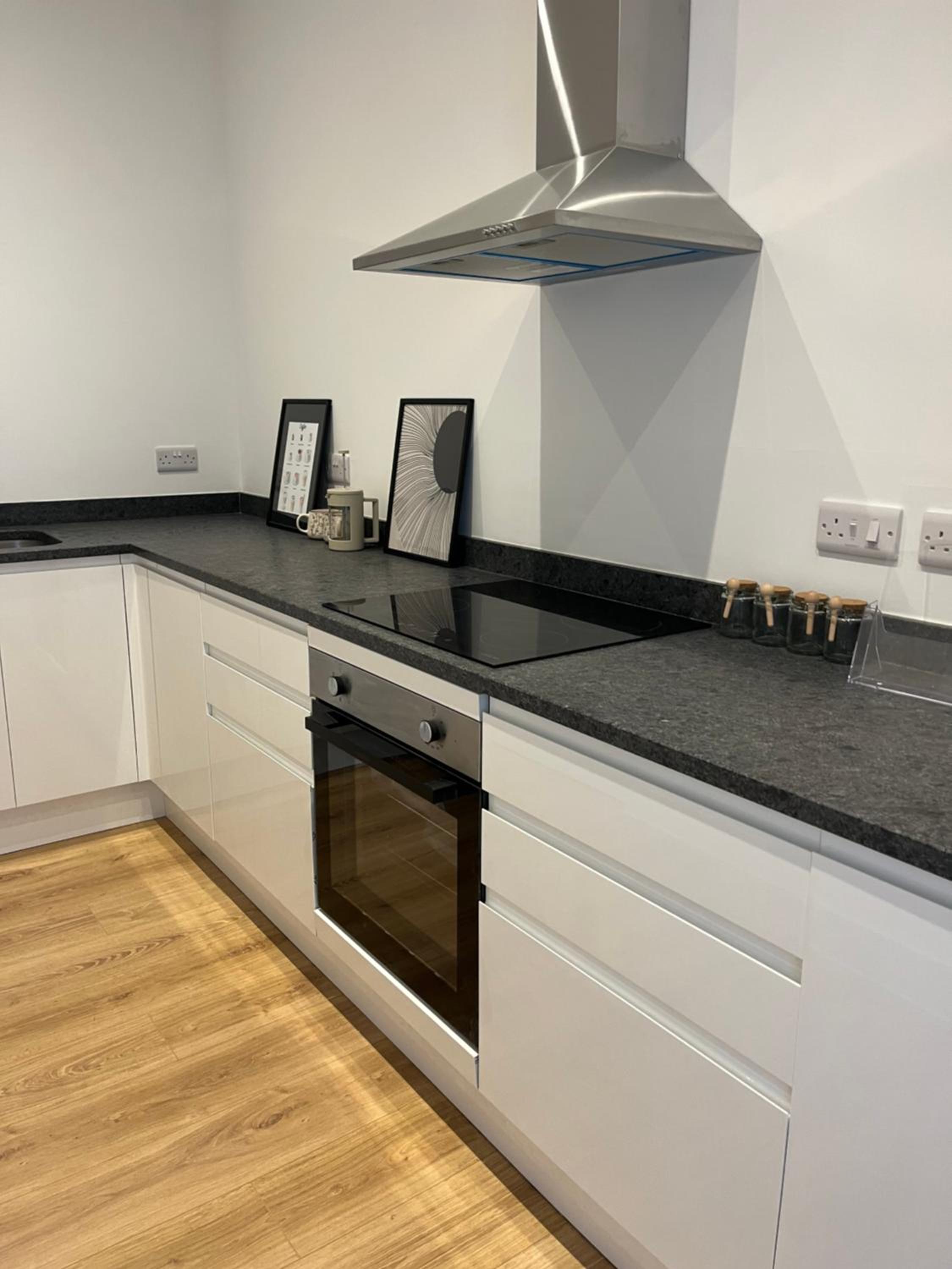 Margate Apartment by The Sea 5 minutes to beach and dreamland