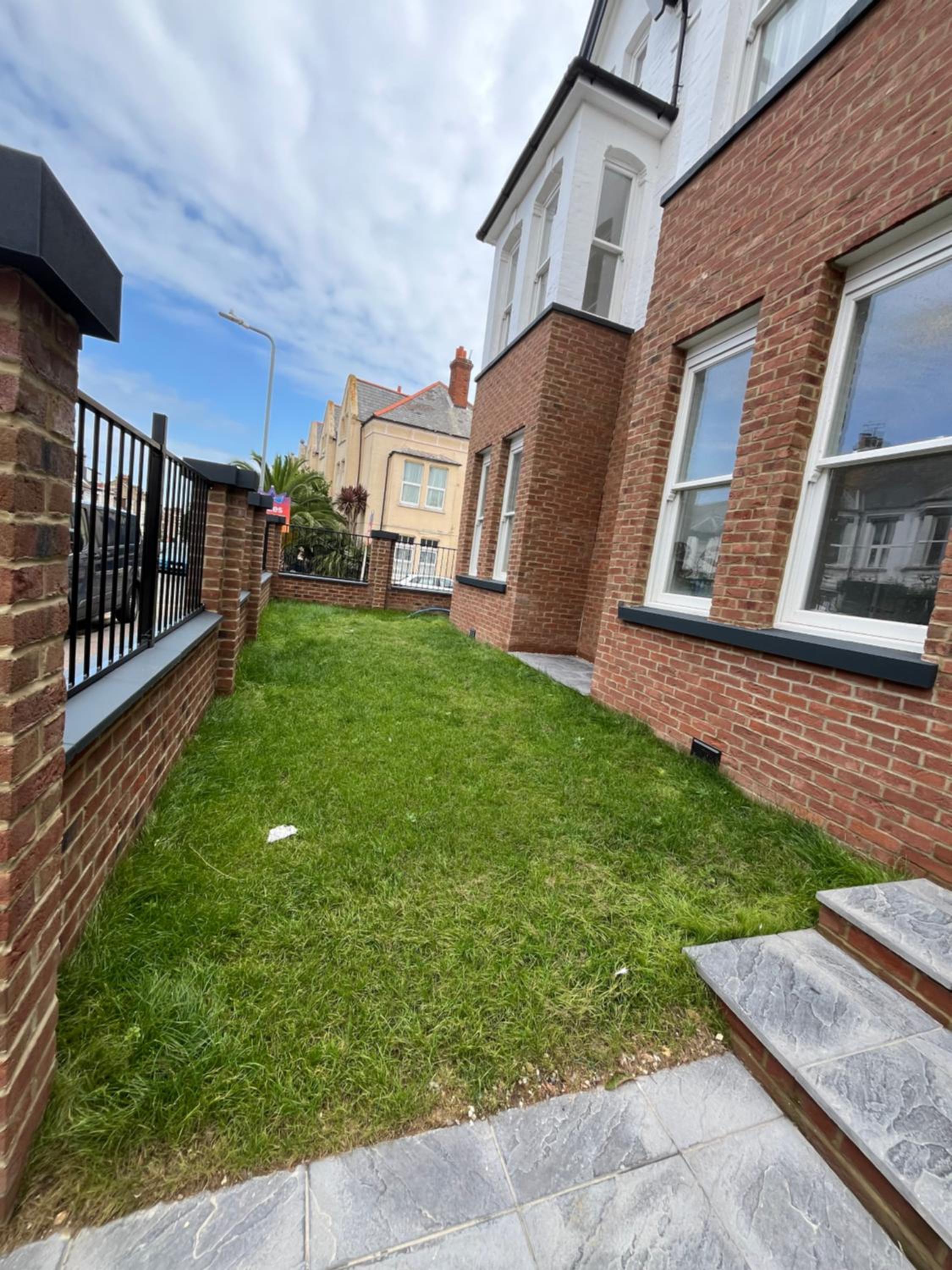 Margate Apartment by The Sea 5 minutes to beach and dreamland