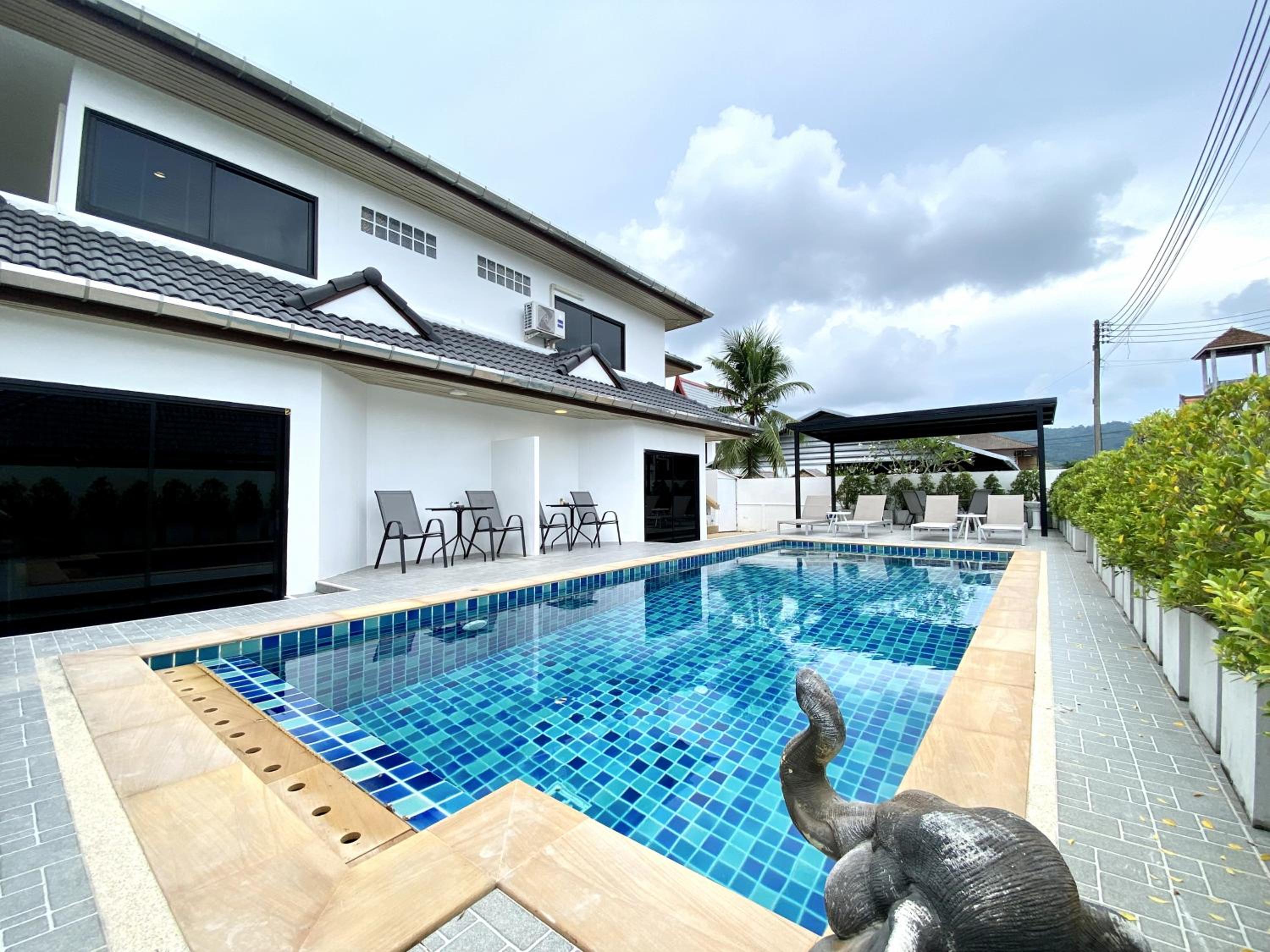 Kamala - Chonlada Holiday Home 2 BR Residence