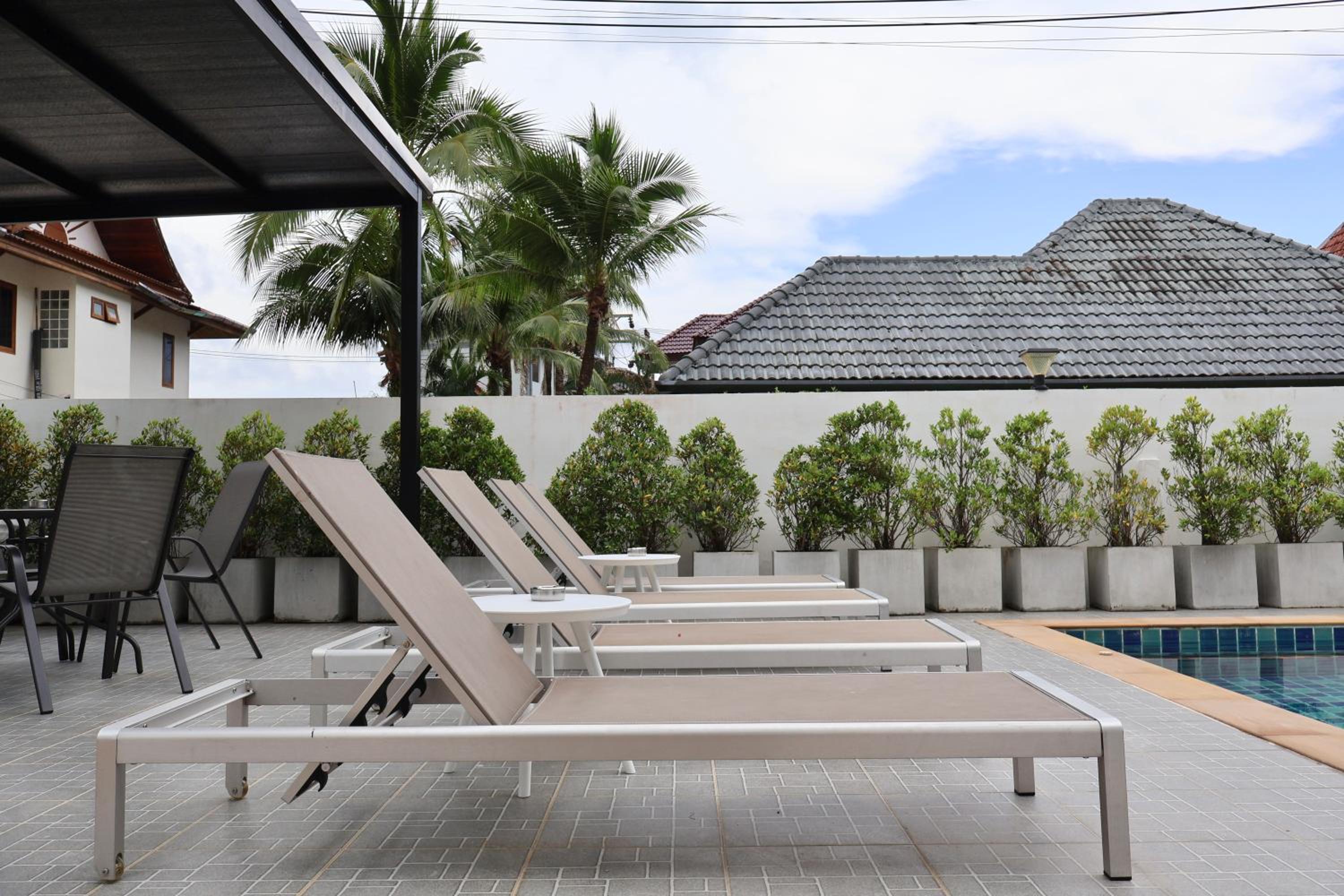 Kamala - Chonlada Holiday Home 2 BR Residence