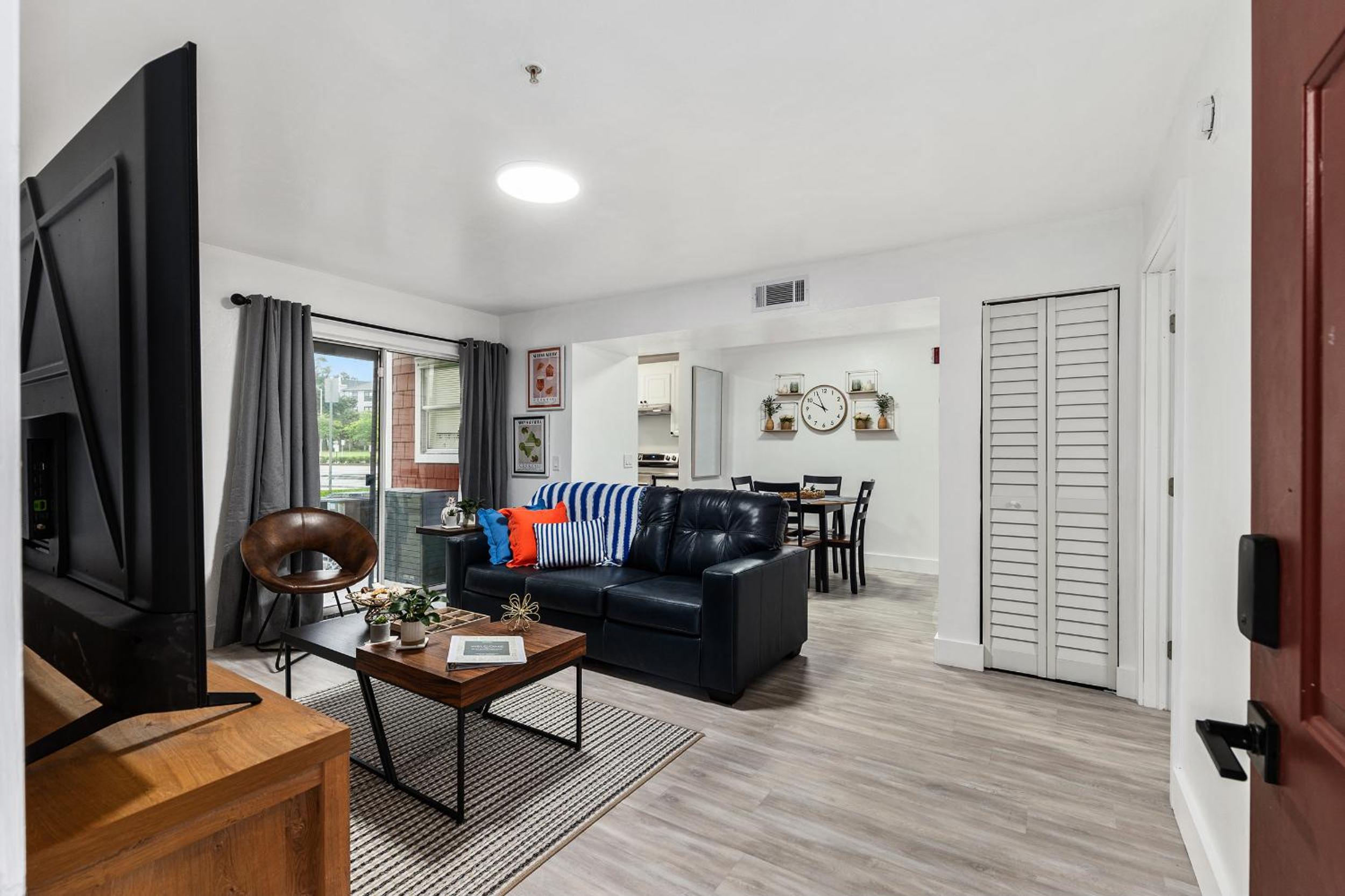 UF Apartment on Archer Road Near Shands & VA !