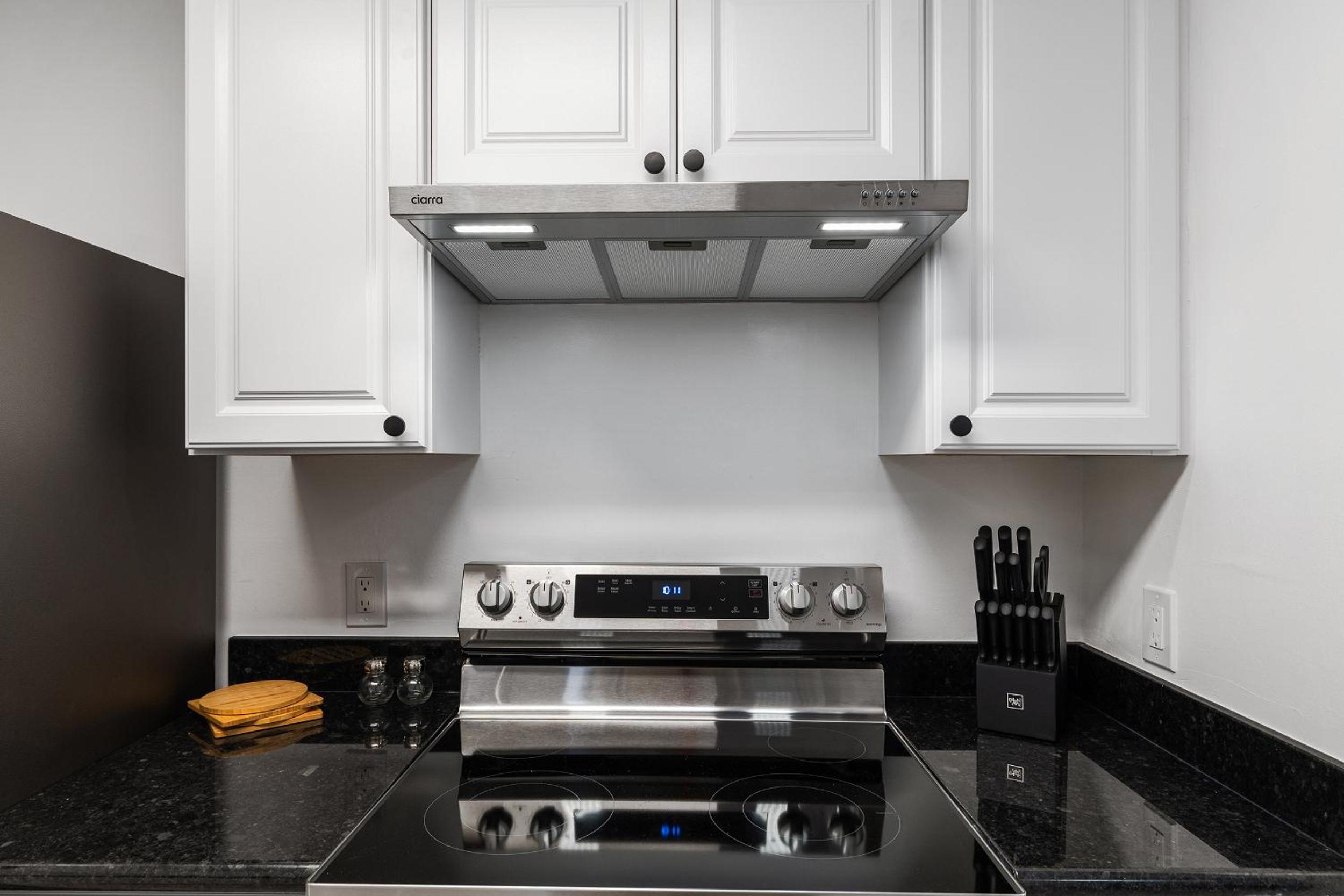 UF Apartment on Archer Road Near Shands & VA !