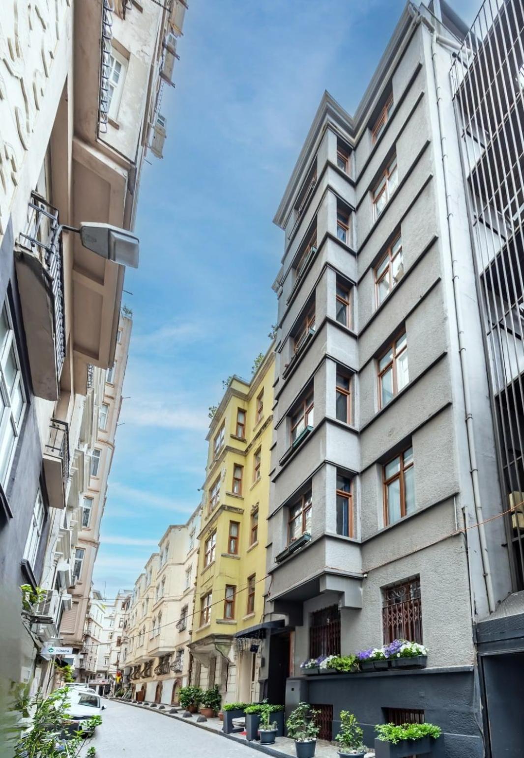 Big Urban Taksim Terrace Stay