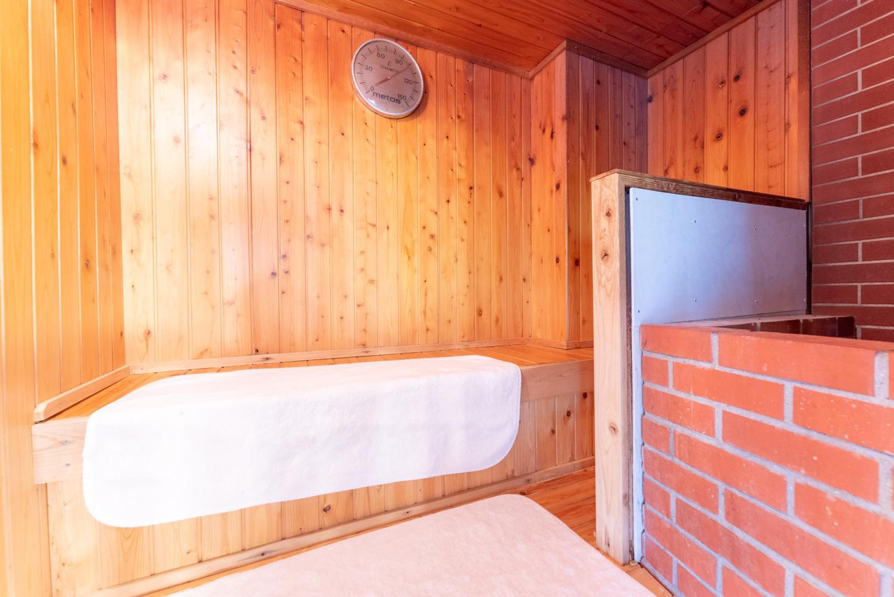 Livemax Resort Sanuki Shionoe Onsen