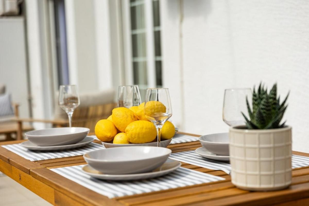 Eleni's Terrace in Ampelokipi