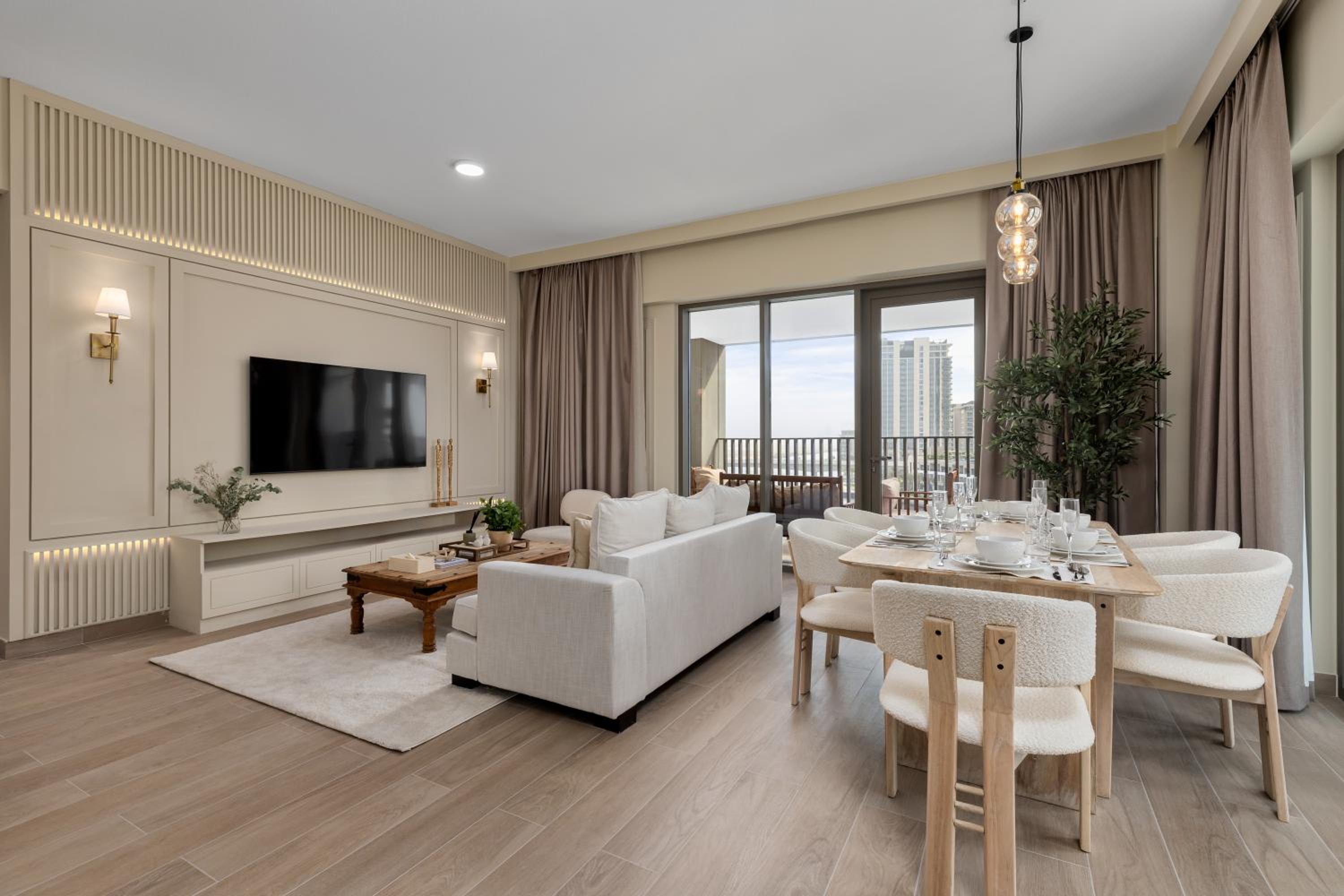 Maison Privee - Creekside Elegance with Canal Vws at Creek Beach