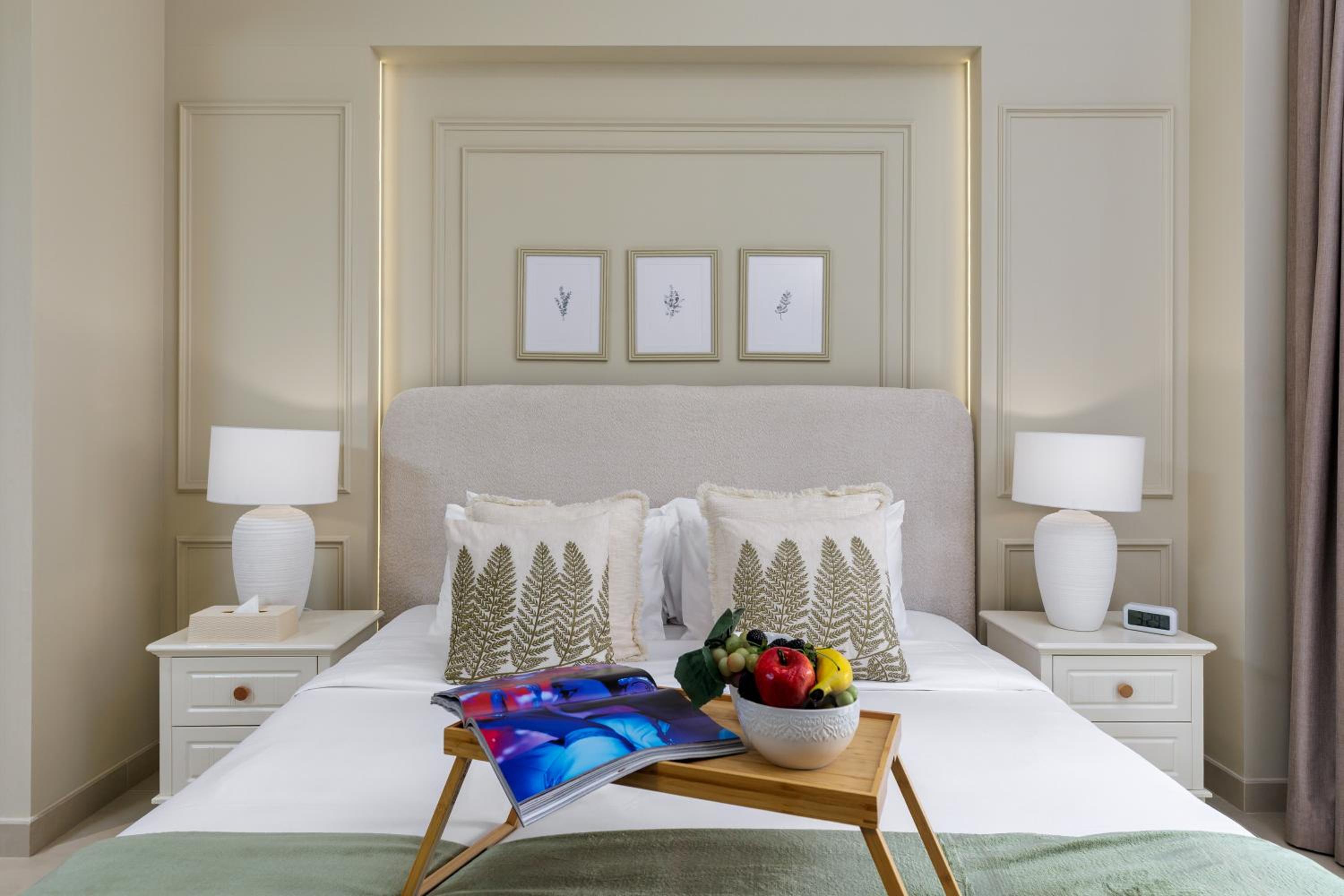 Maison Privee - Creekside Elegance with Canal Vws at Creek Beach
