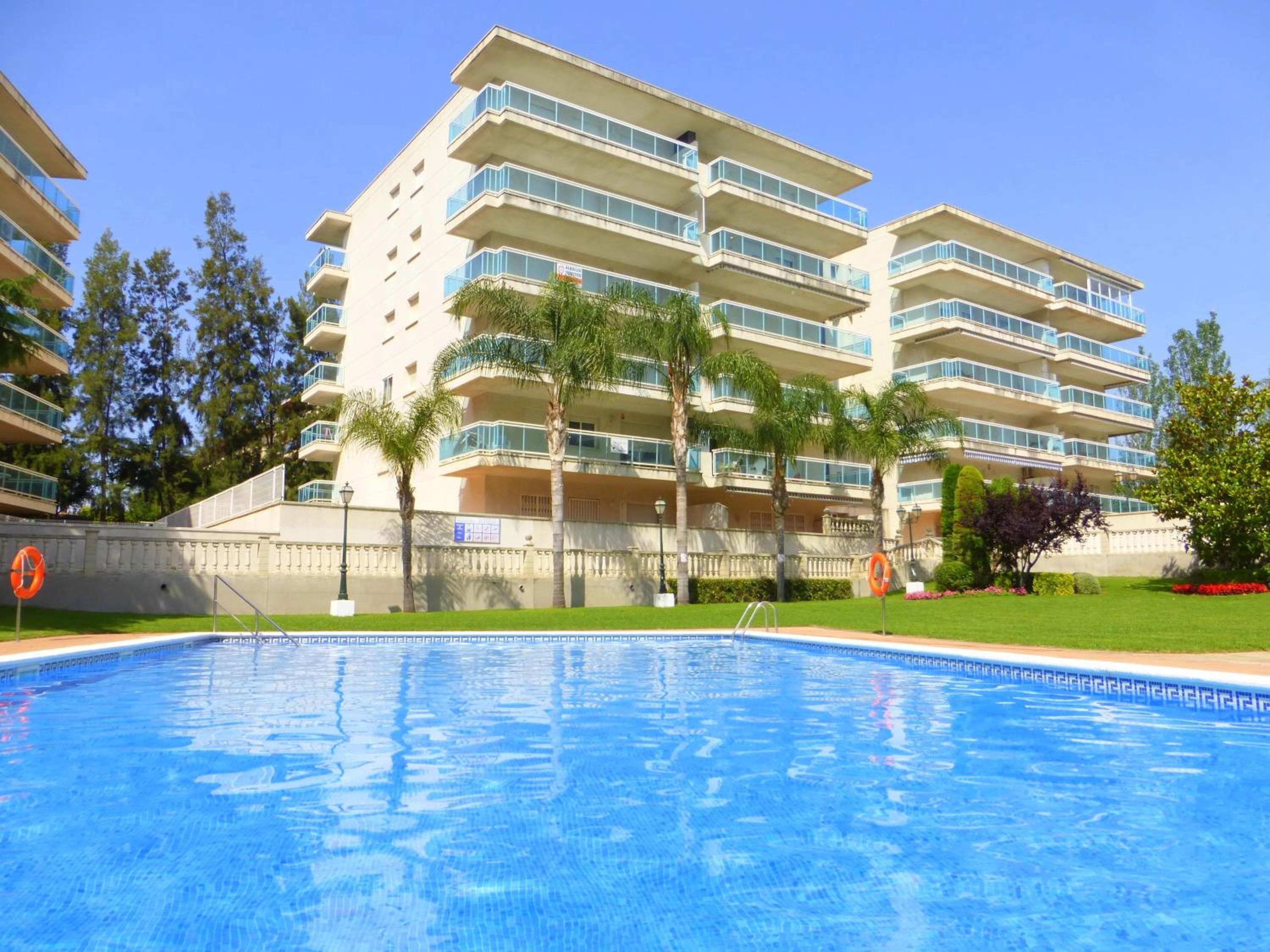 Rentalmar Ventura Village Families
