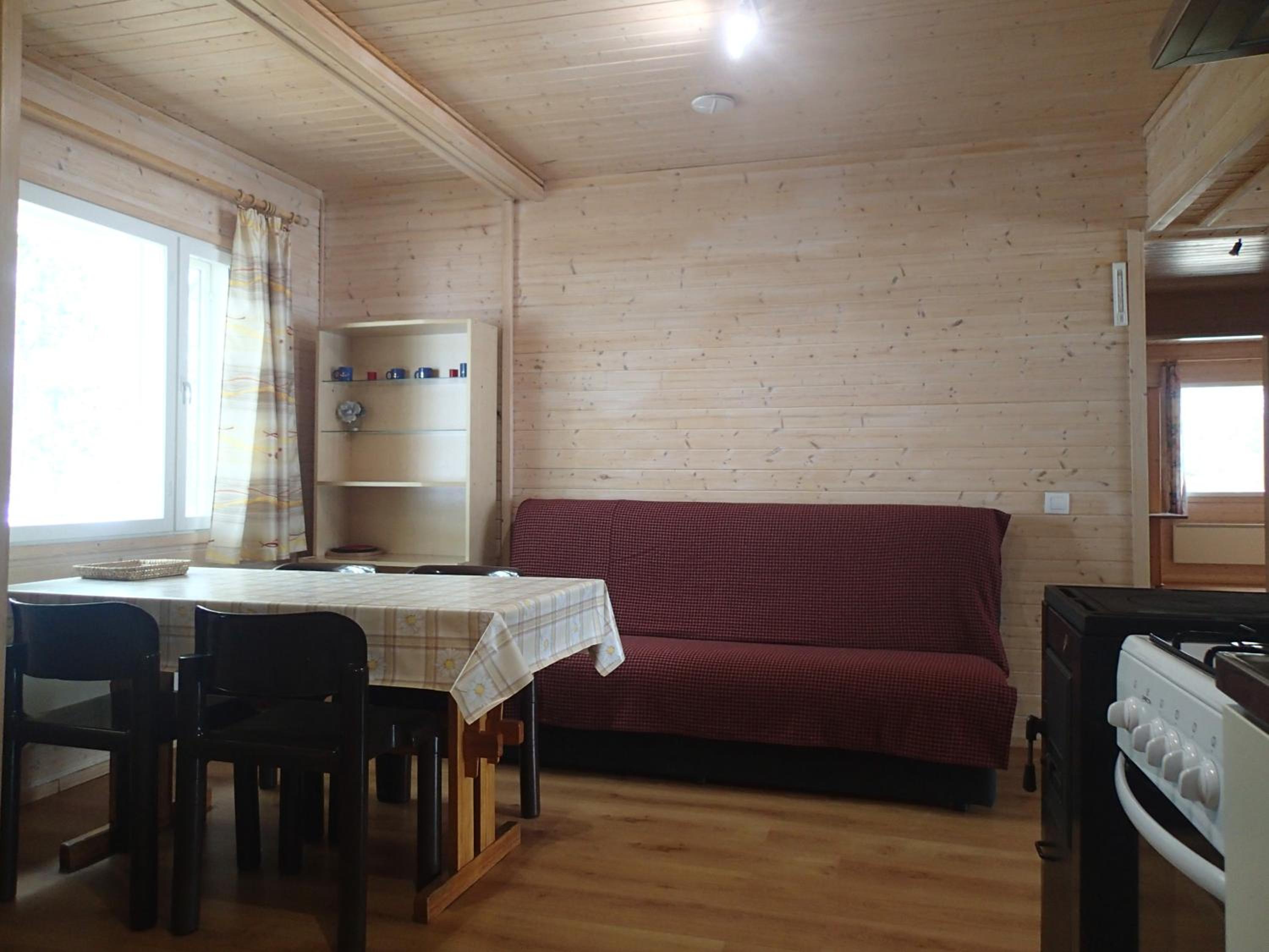 Lomasaaret Cottages