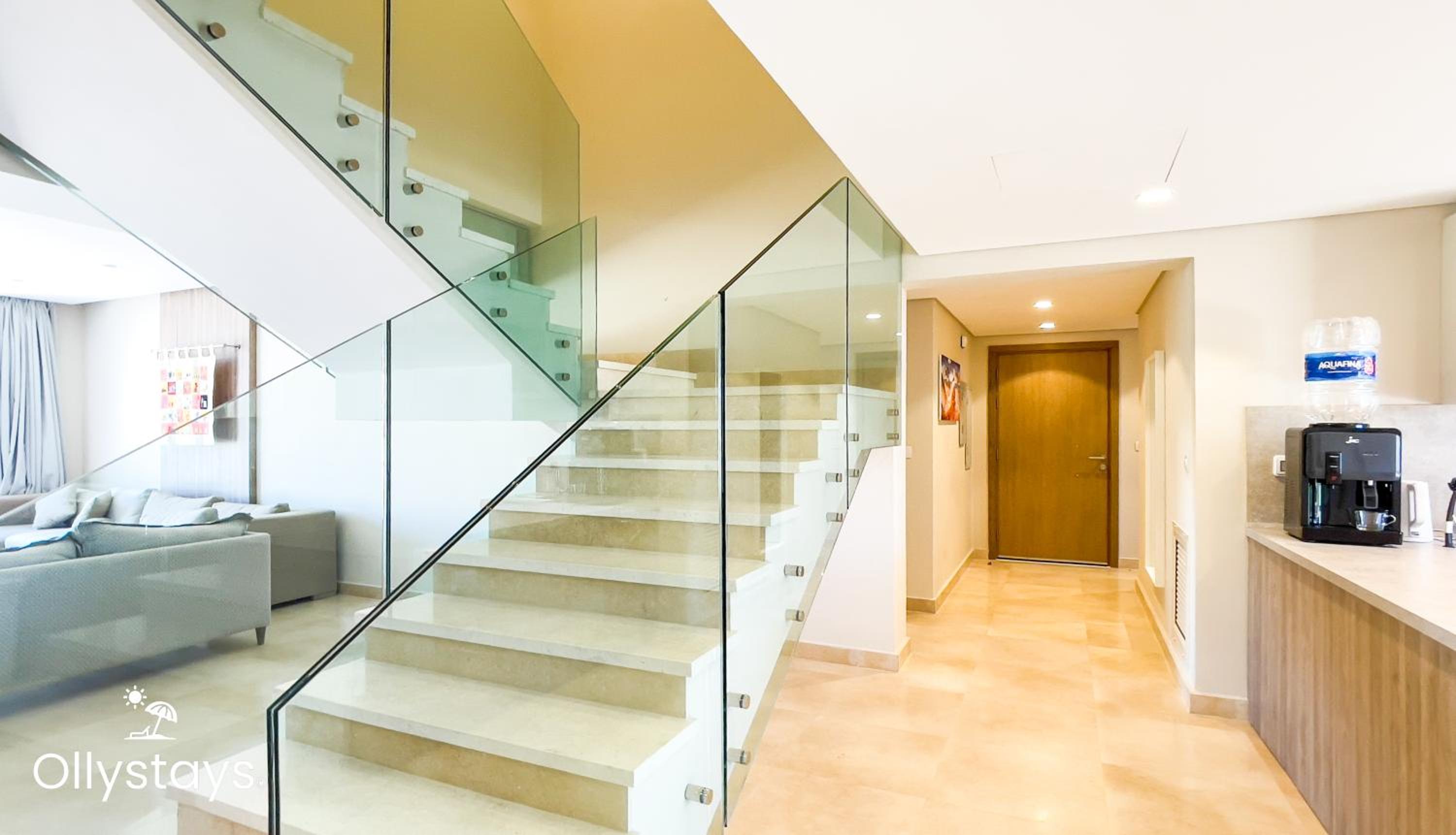 Ollystays Mangrovy Seaview Penthouse 3BR Beach & Pool access