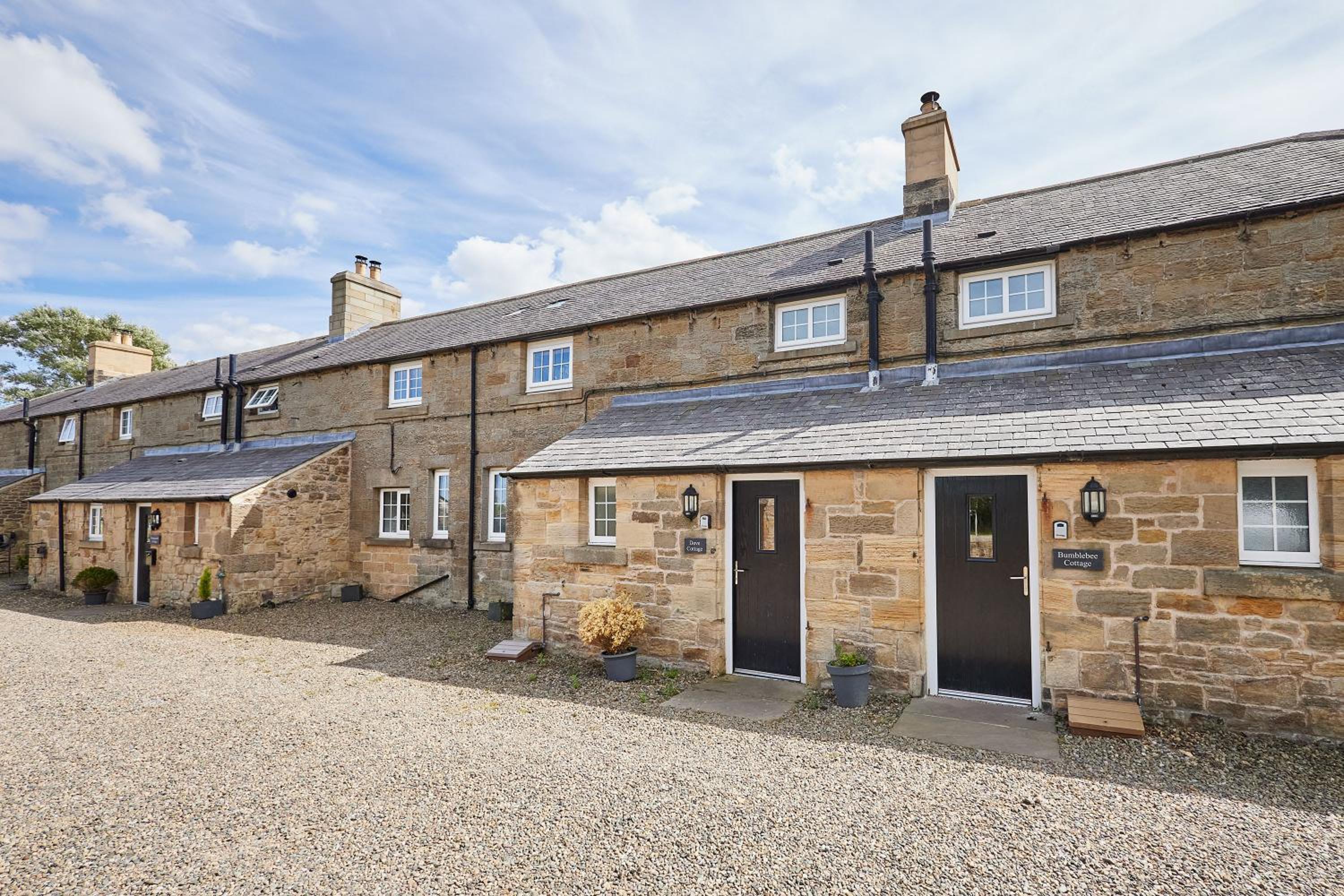 Host & Stay - Dove Cottage