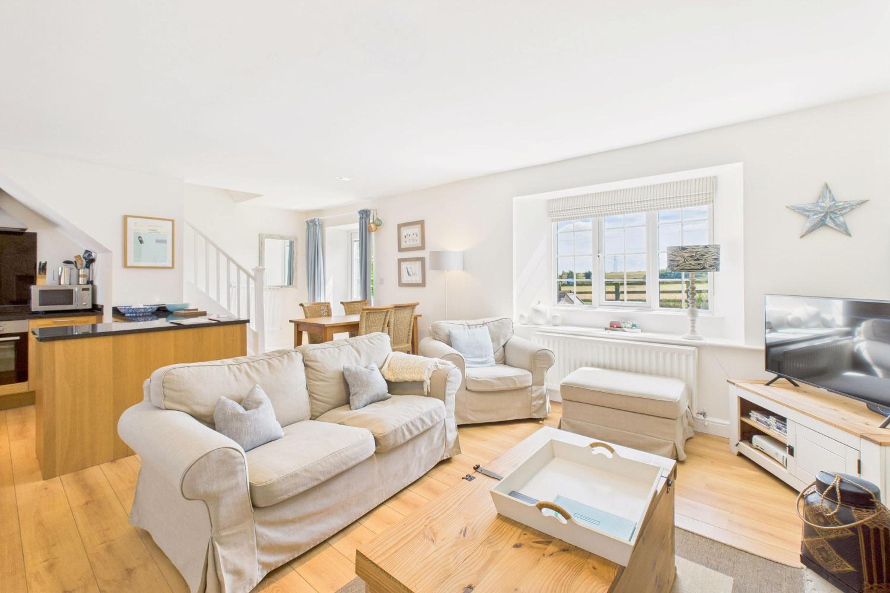 Host & Stay - Dove Cottage