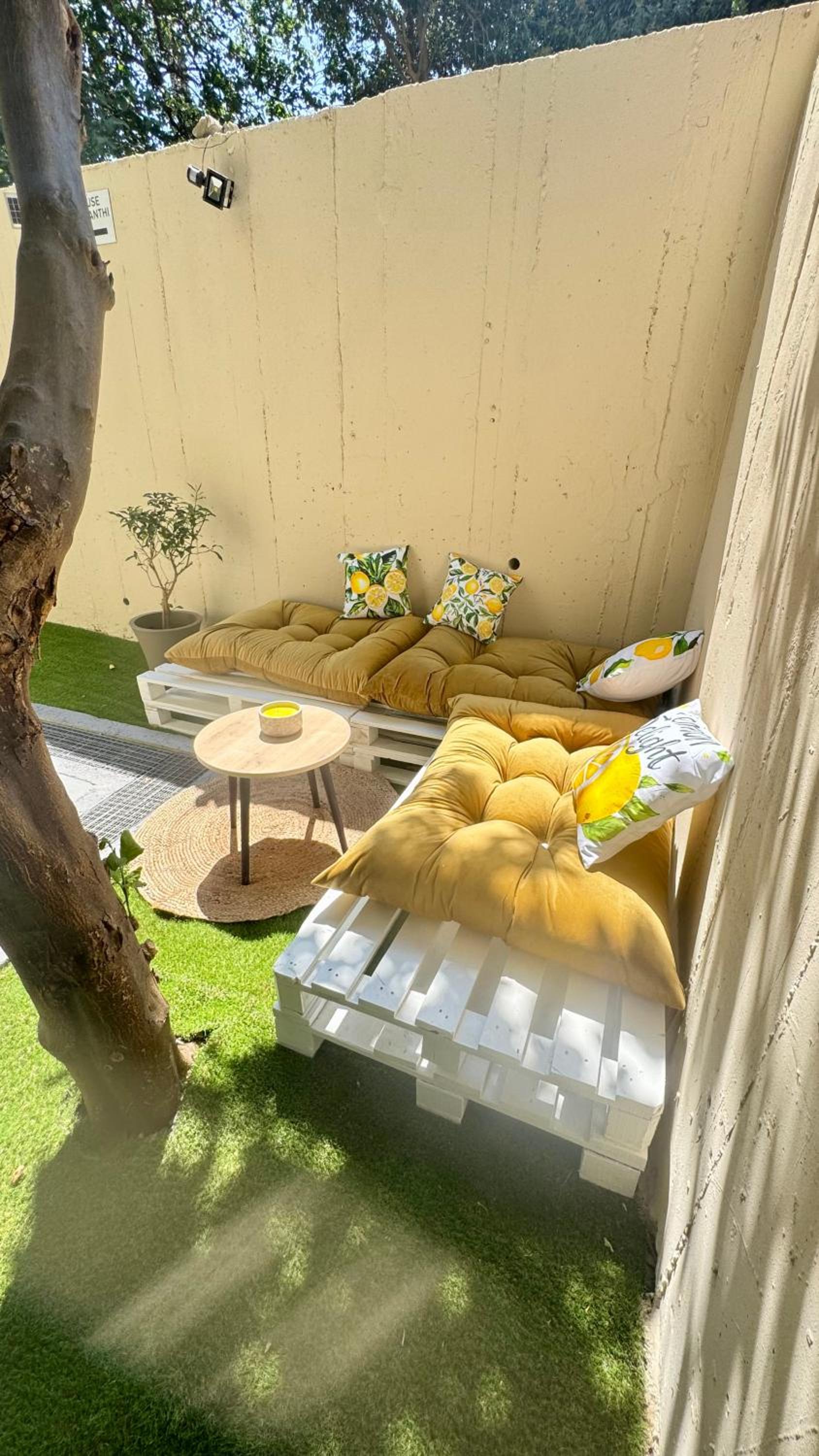 Hidden Lemons - Boho stay in Rhodes