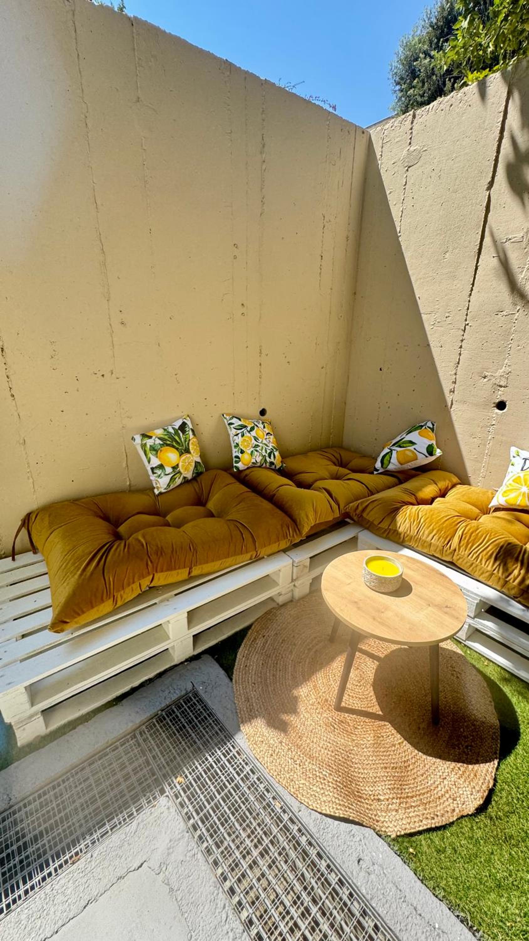 Hidden Lemons - Boho stay in Rhodes