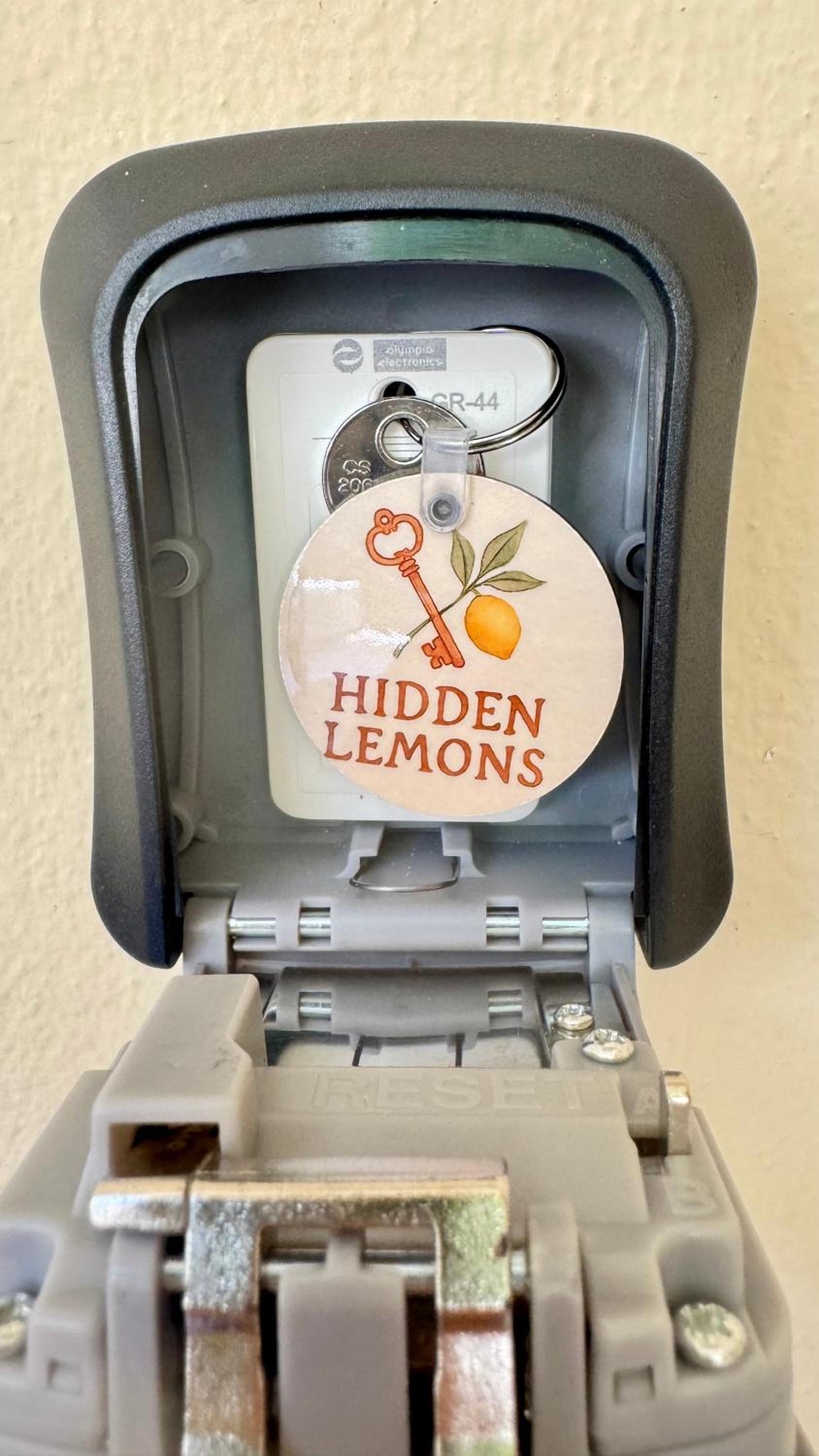 Hidden Lemons - Boho stay in Rhodes