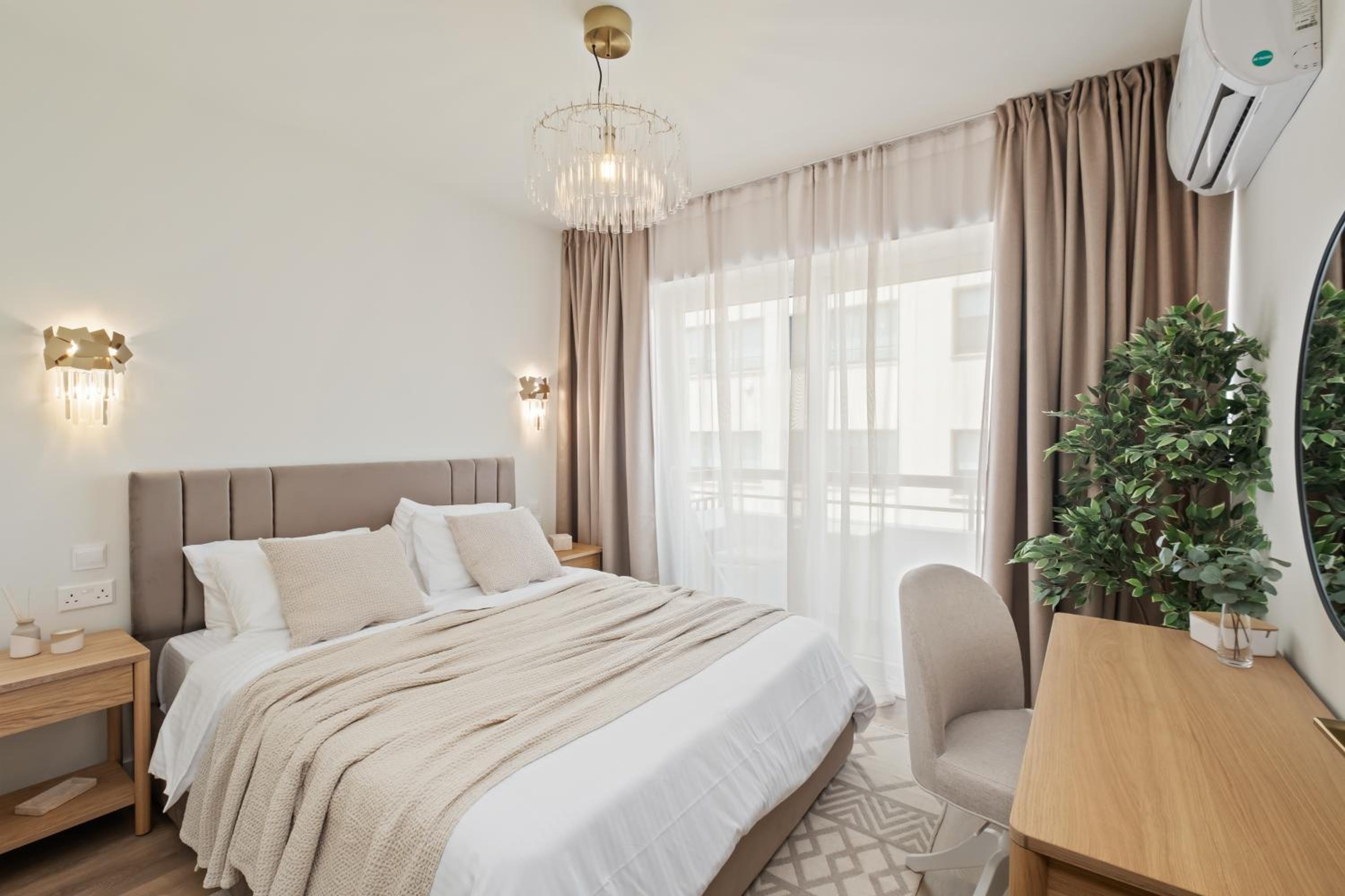 The Serene Suite