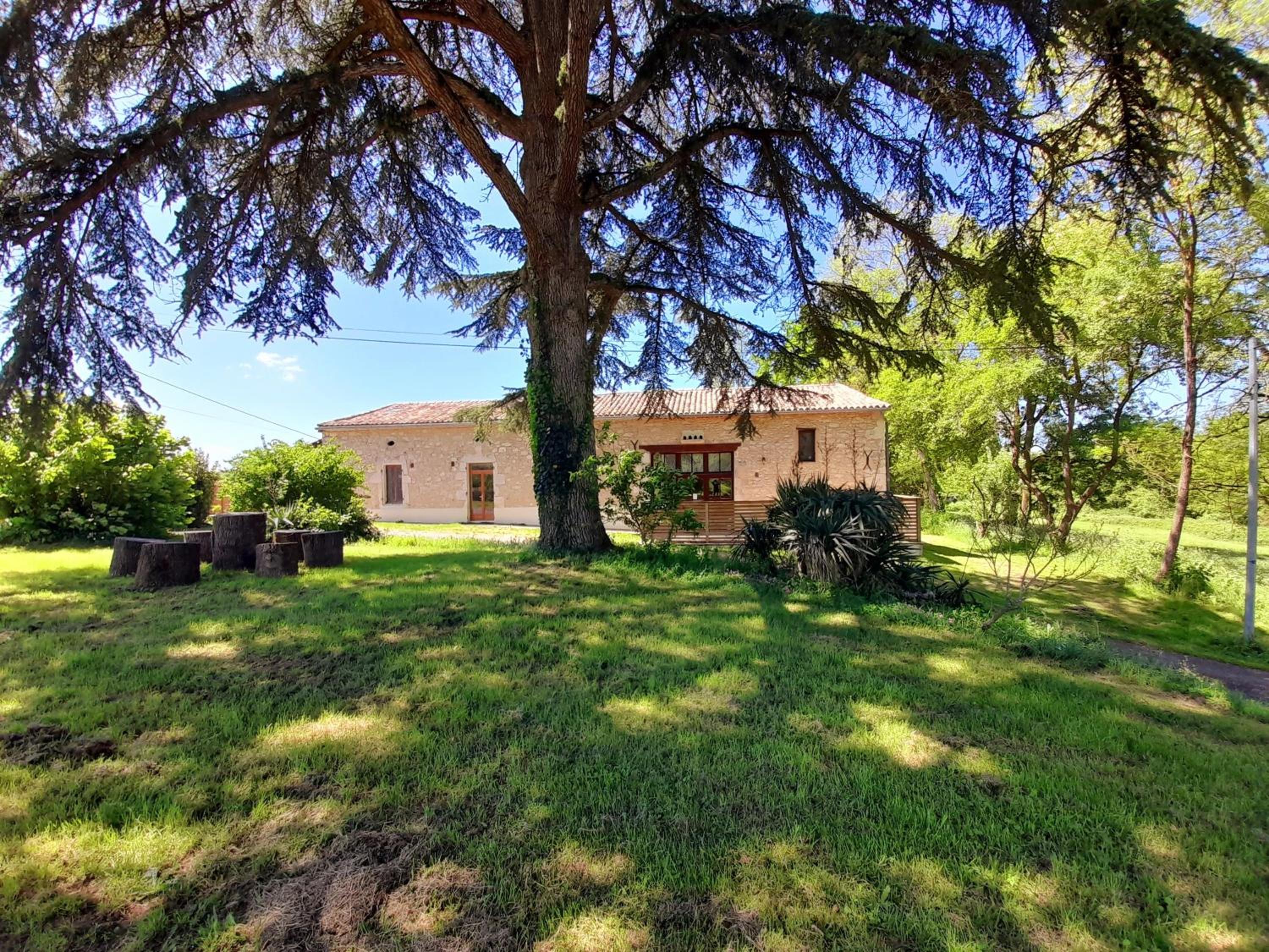 Lavanda House Grand Gite Piscine
