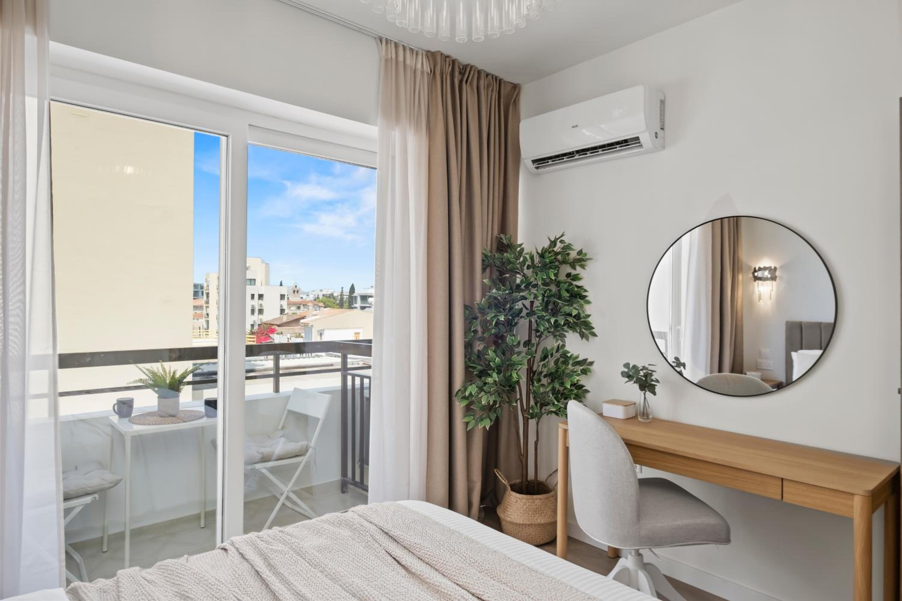 The Serene Suite