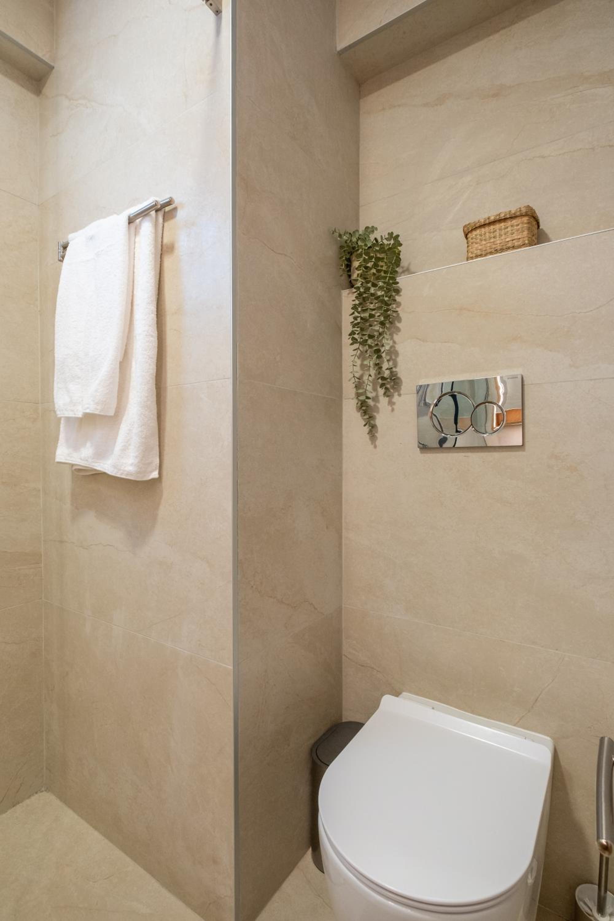 The Serene Suite