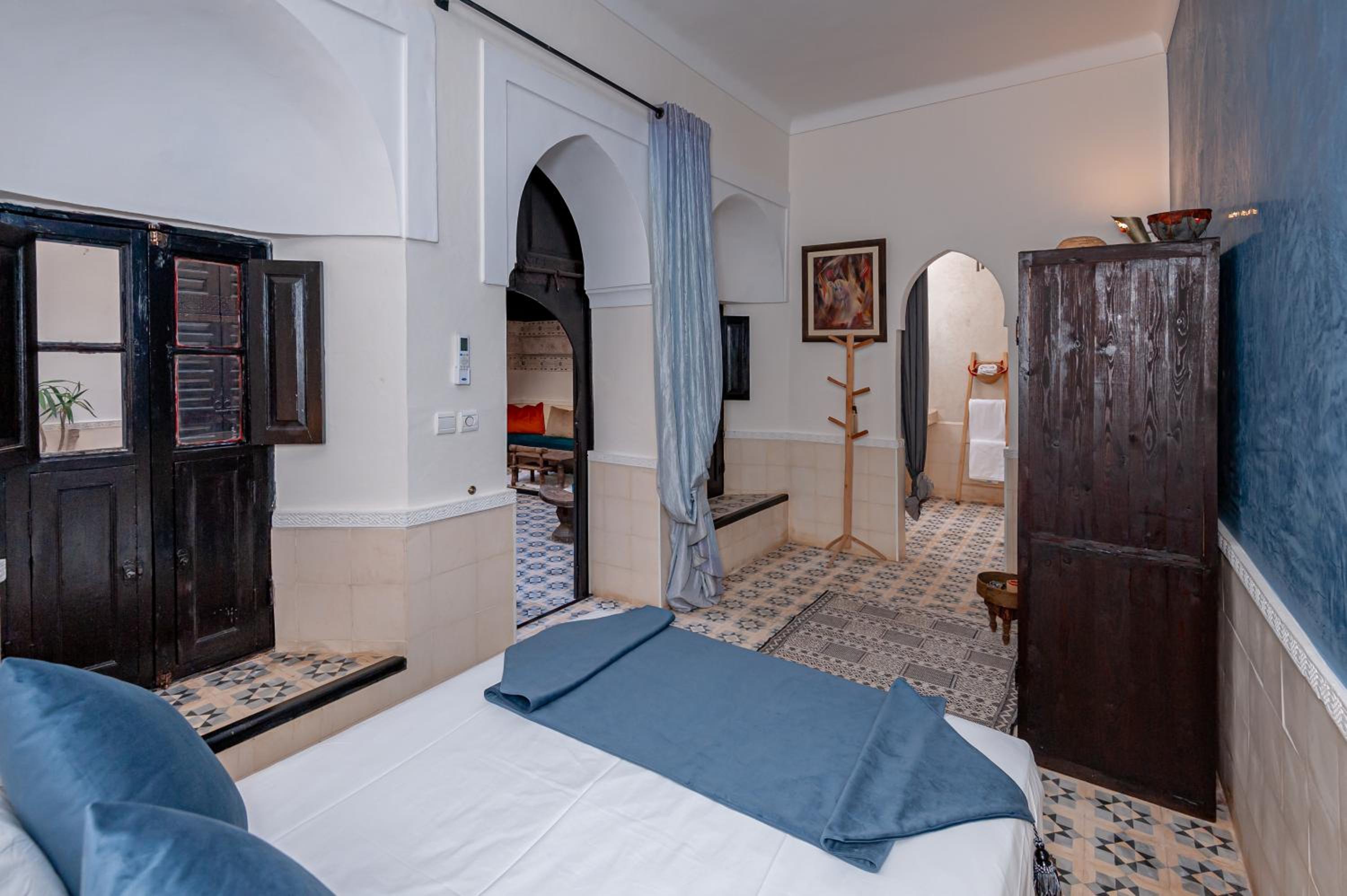 Riad GUENAOUA