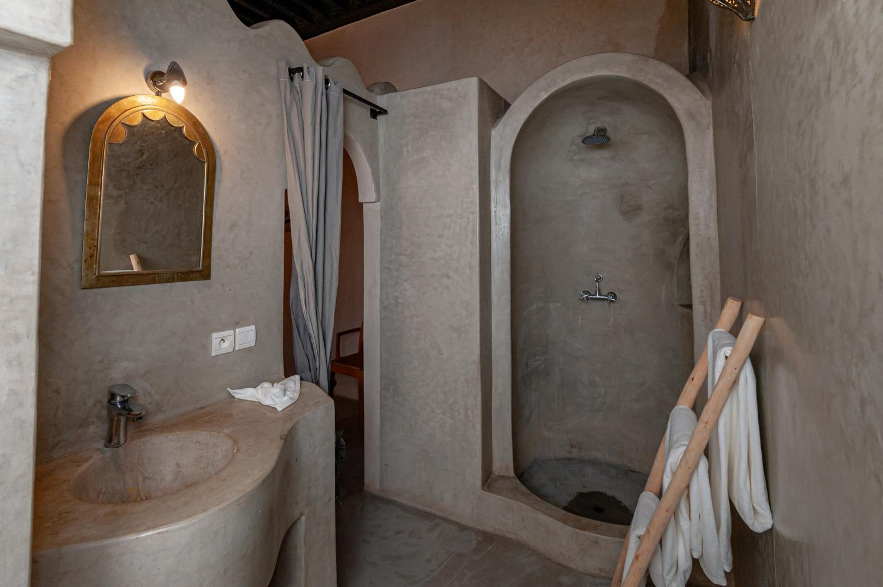 Riad GUENAOUA