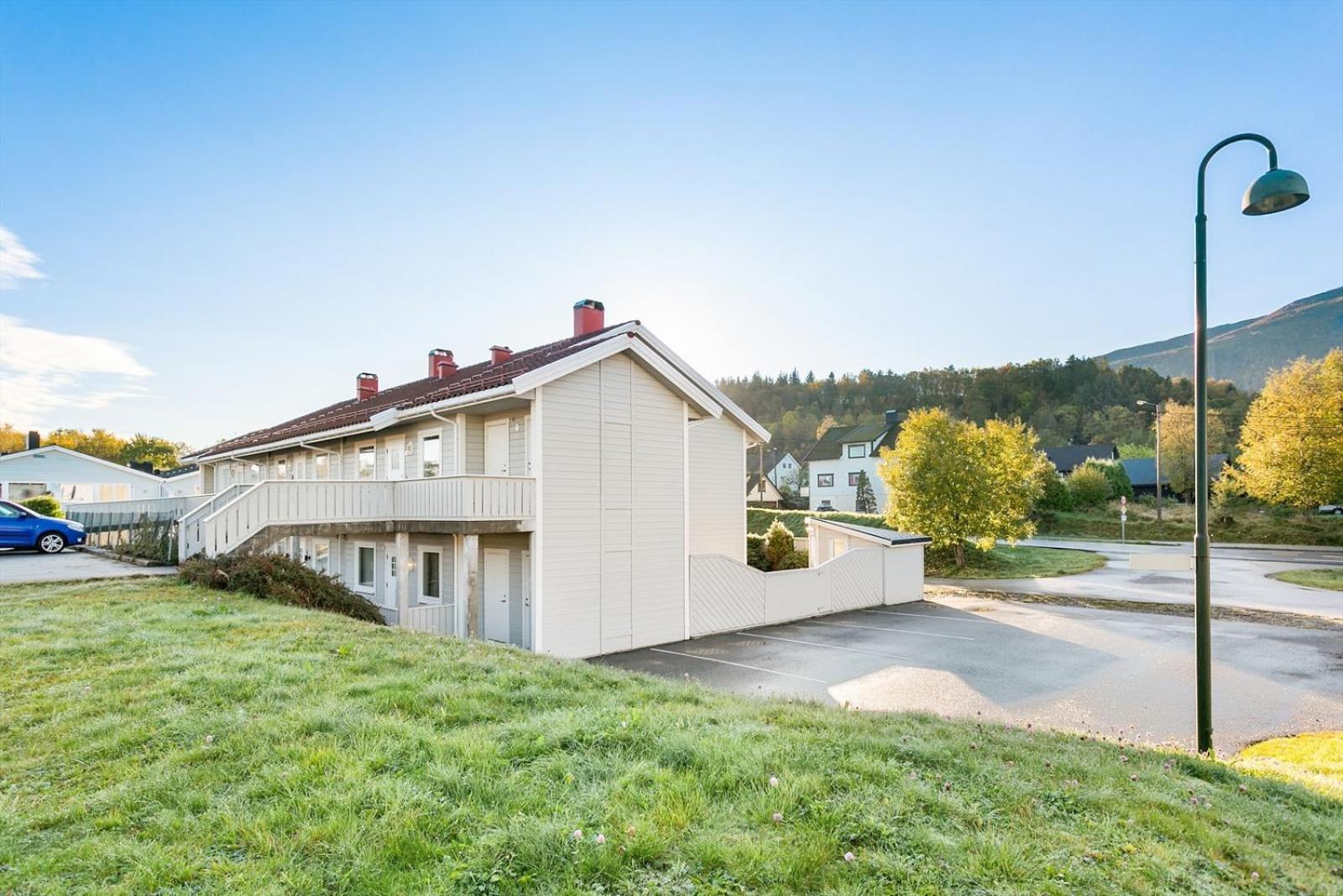 Central Langevåg Family Apartment