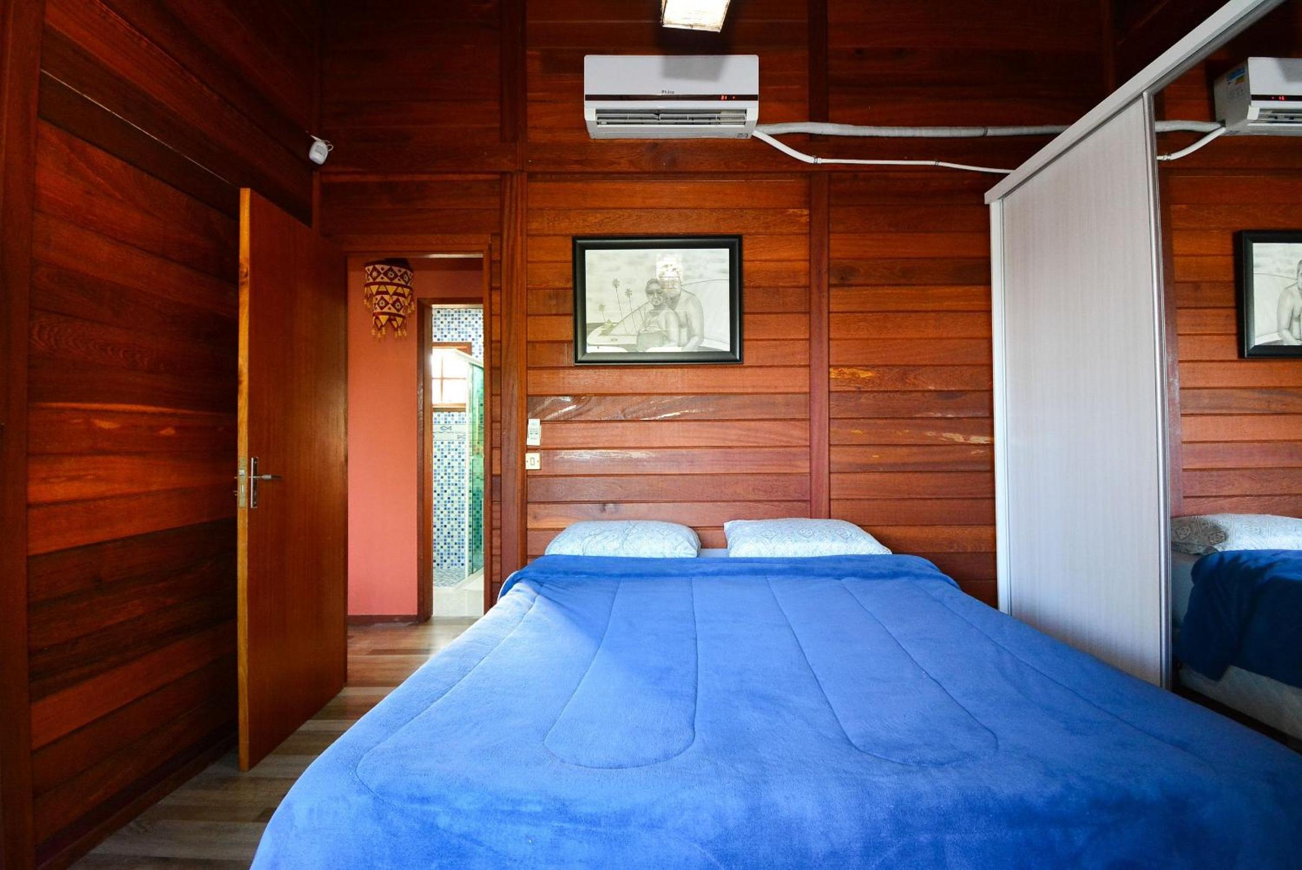 Casa à Beira Mar no Ribeirão da Ilha - SDI012